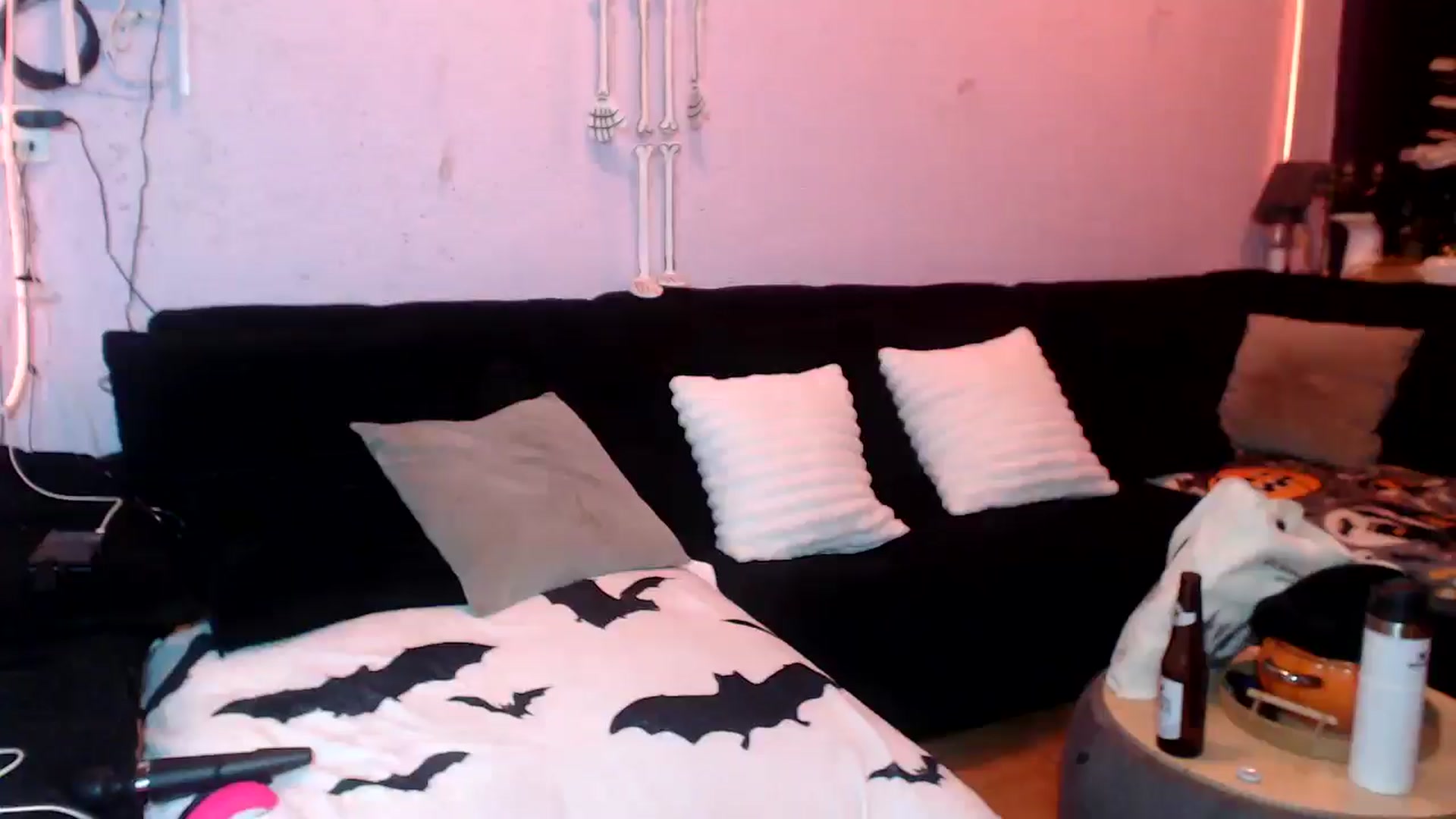 Gallery image thumbnail from AxeHallow's myfreecams stream on, 06/20/2025, 06:51 image 11 of 20