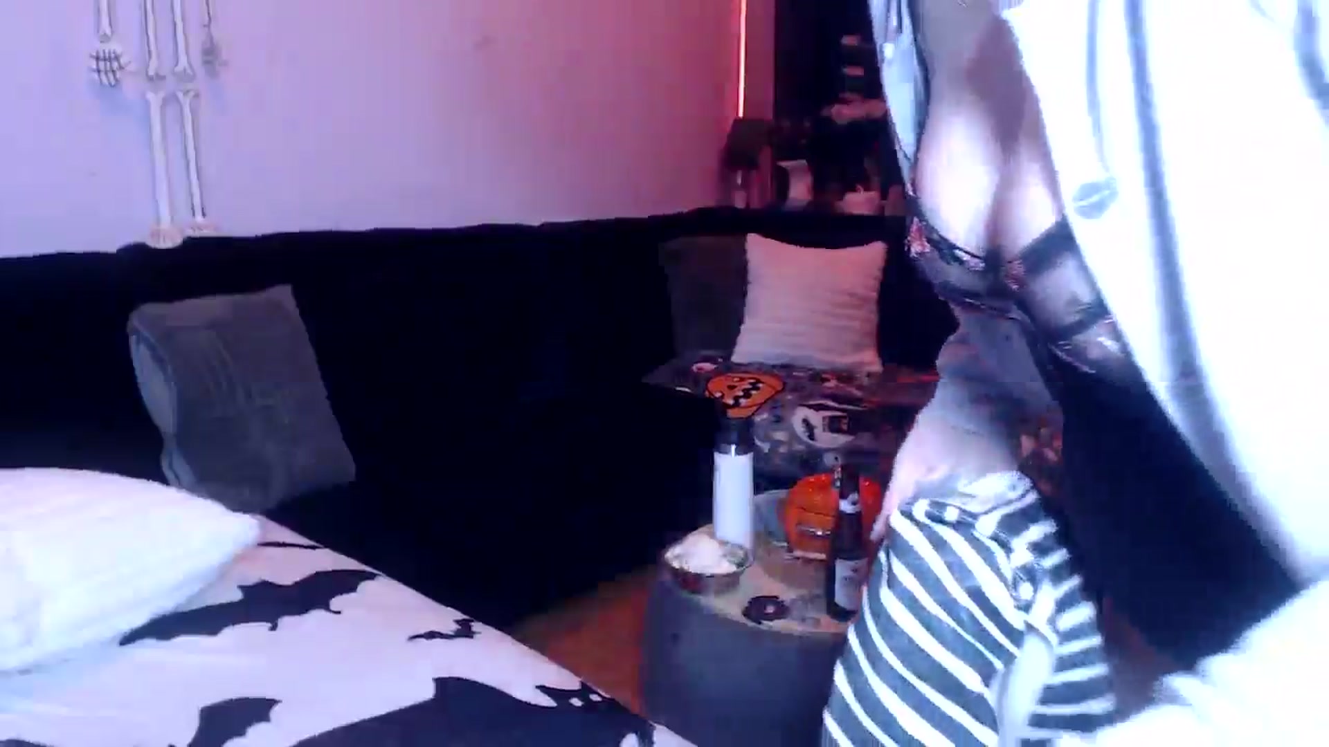 Gallery image thumbnail from AxeHallow's myfreecams stream on, 06/27/2025, 12:48 image 9 of 20