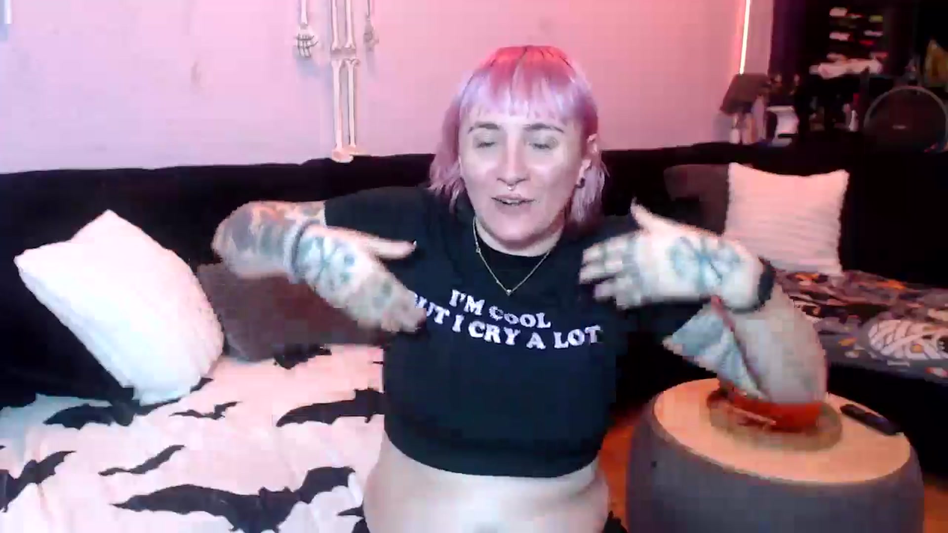 Gallery image thumbnail from AxeHallow's myfreecams stream on, 07/02/2025, 24:40 image 4 of 20