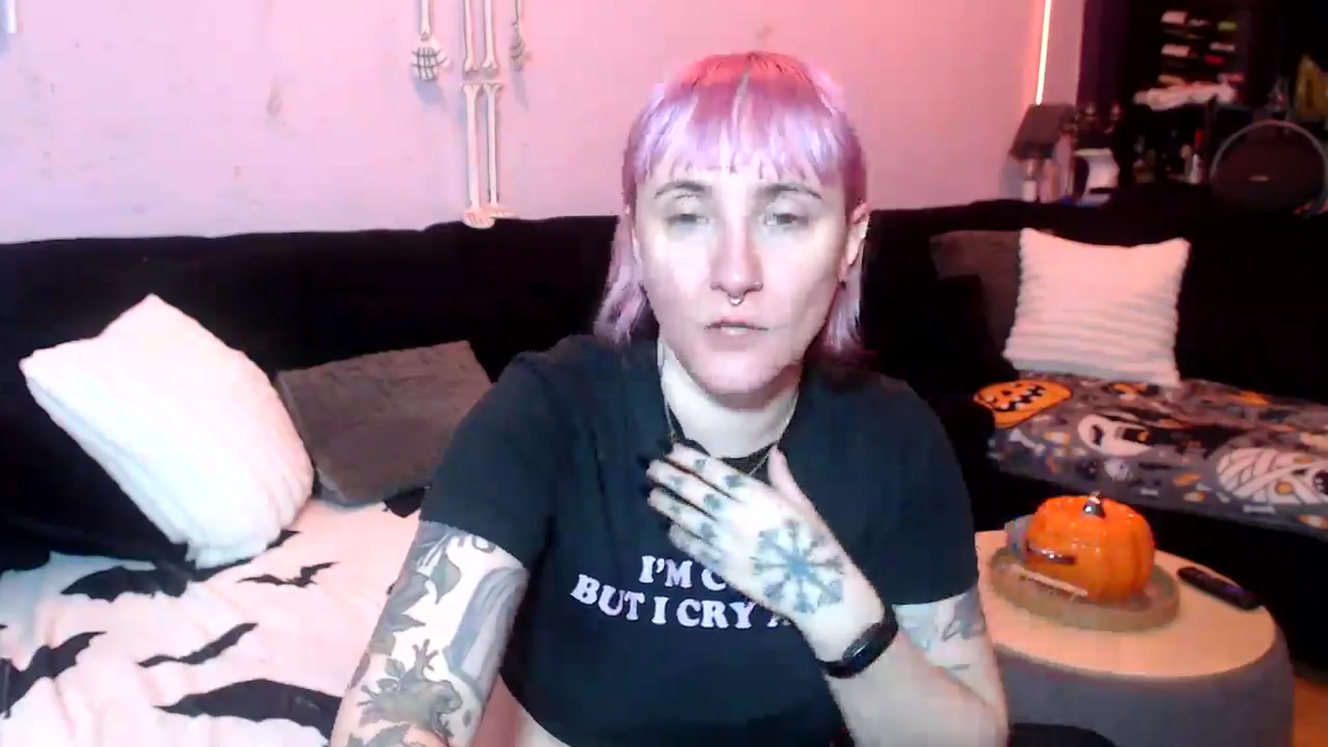 Gallery image thumbnail from AxeHallow's myfreecams stream on, 07/02/2025, 24:40 image 6 of 20