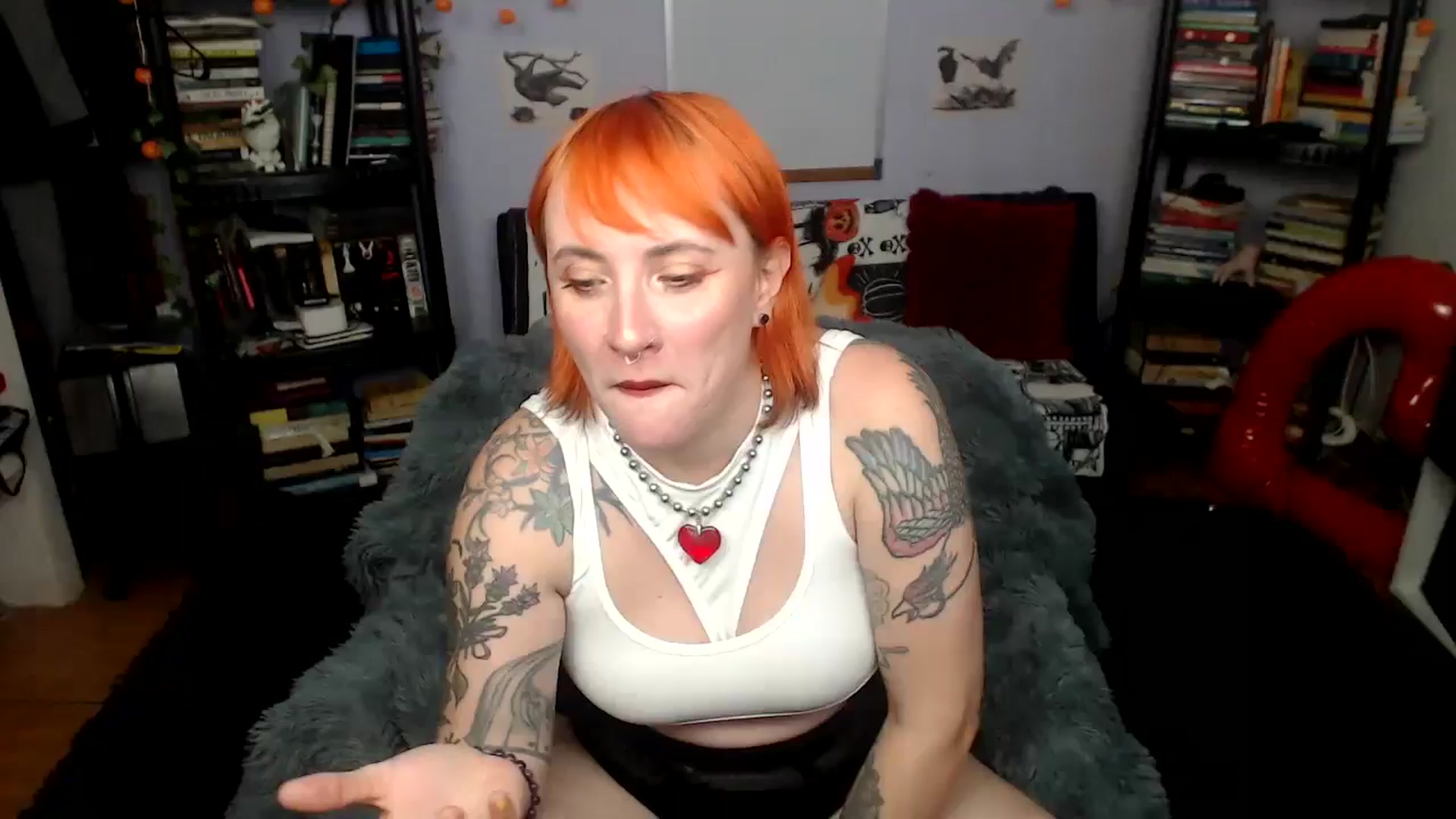 Gallery image thumbnail from AxeHallow's myfreecams stream on, 08/08/2025, 24:00 image 1 of 20