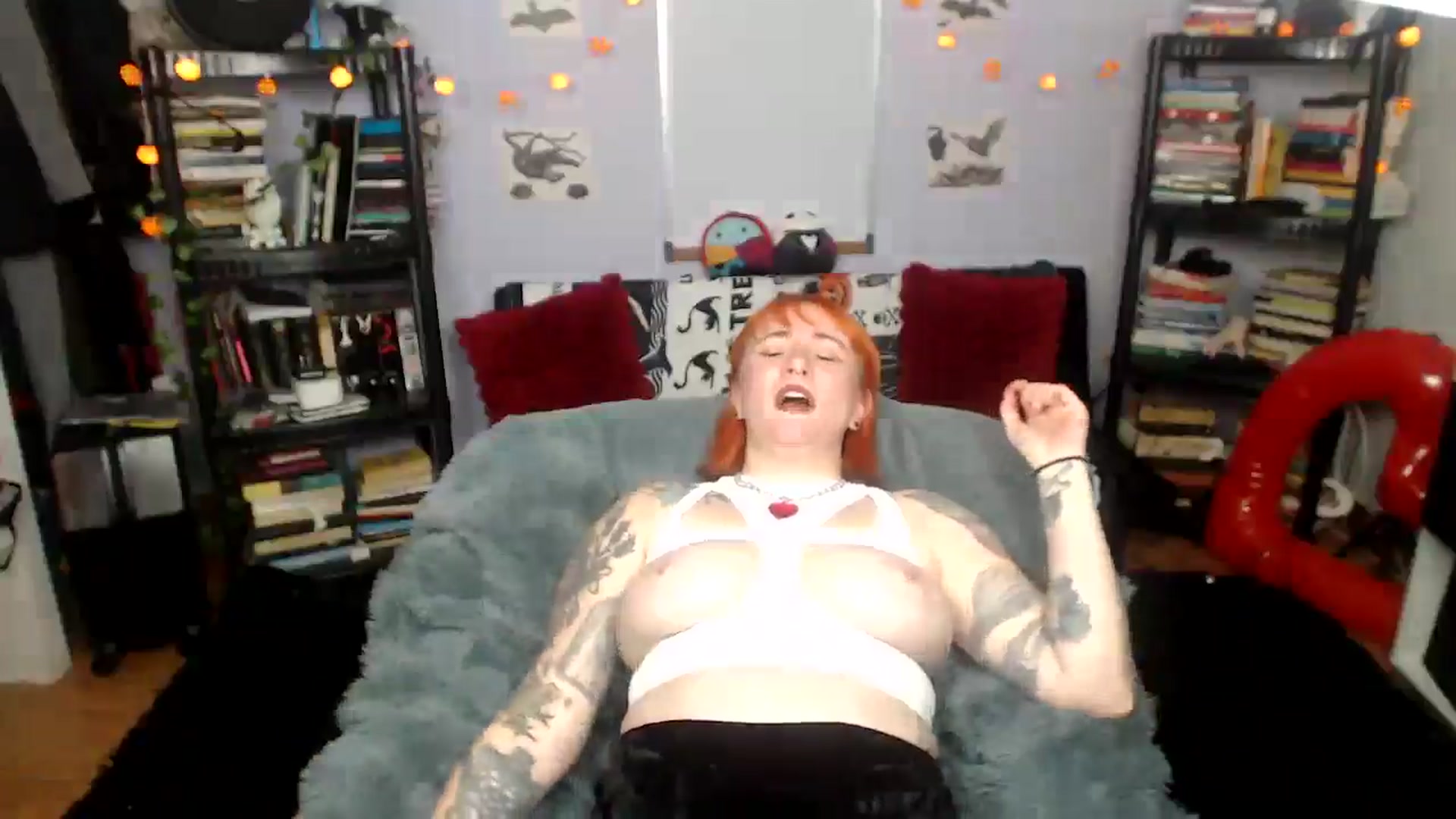 Gallery image thumbnail from AxeHallow's myfreecams stream on, 08/08/2025, 24:00 image 6 of 20