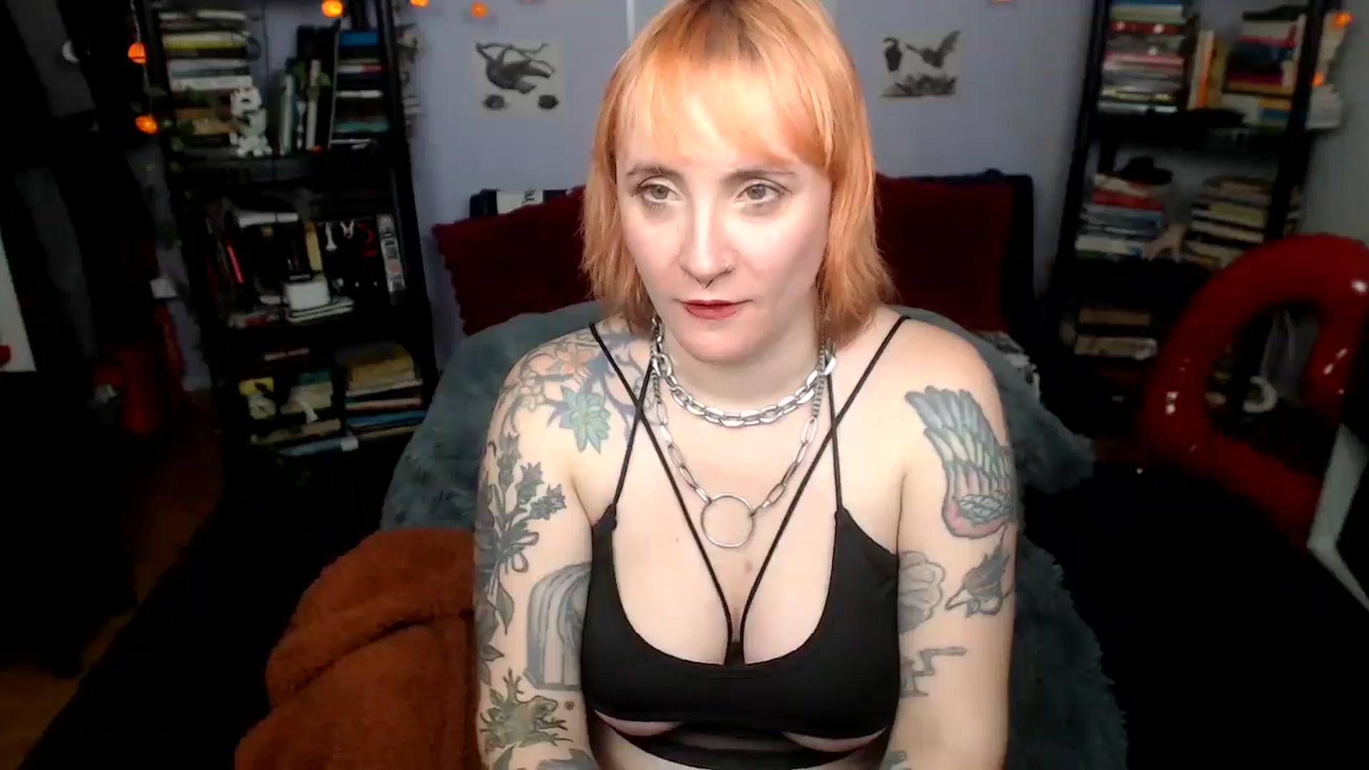 Gallery image thumbnail from AxeHallow's myfreecams stream on, 08/13/2025, 07:17 image 14 of 20