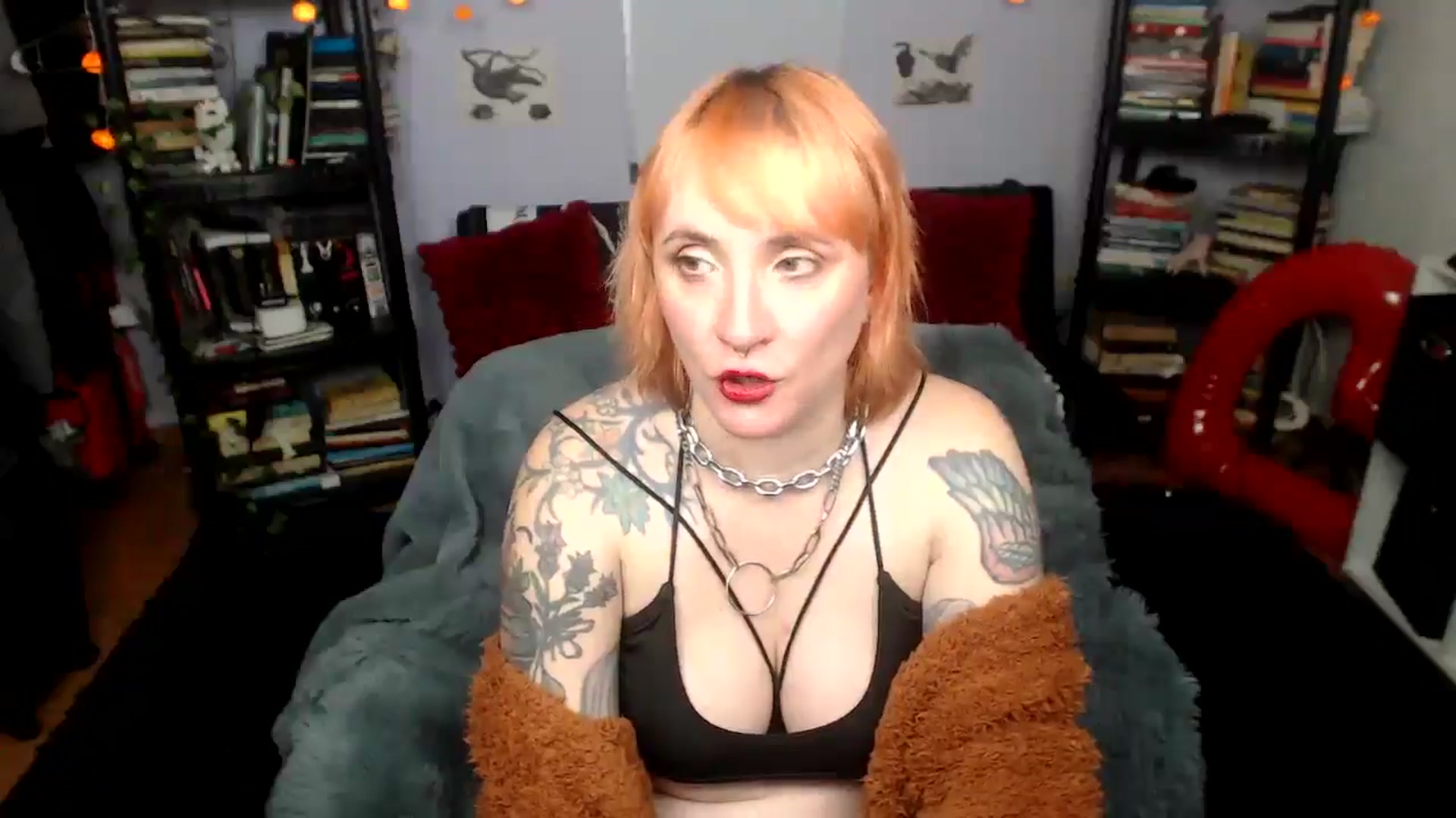 Gallery image thumbnail from AxeHallow's myfreecams stream on, 08/13/2025, 07:17 image 9 of 20