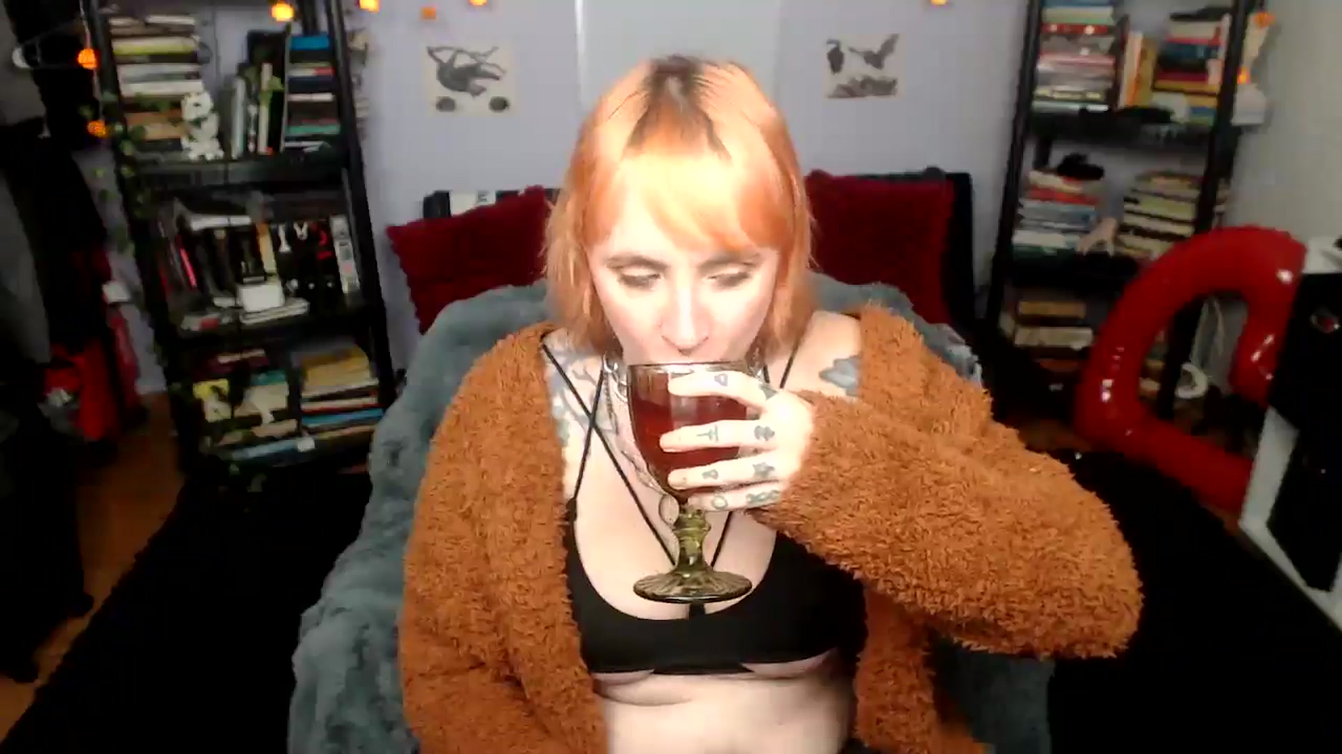 Gallery image thumbnail from AxeHallow's myfreecams stream on, 08/13/2025, 07:17 image 7 of 20