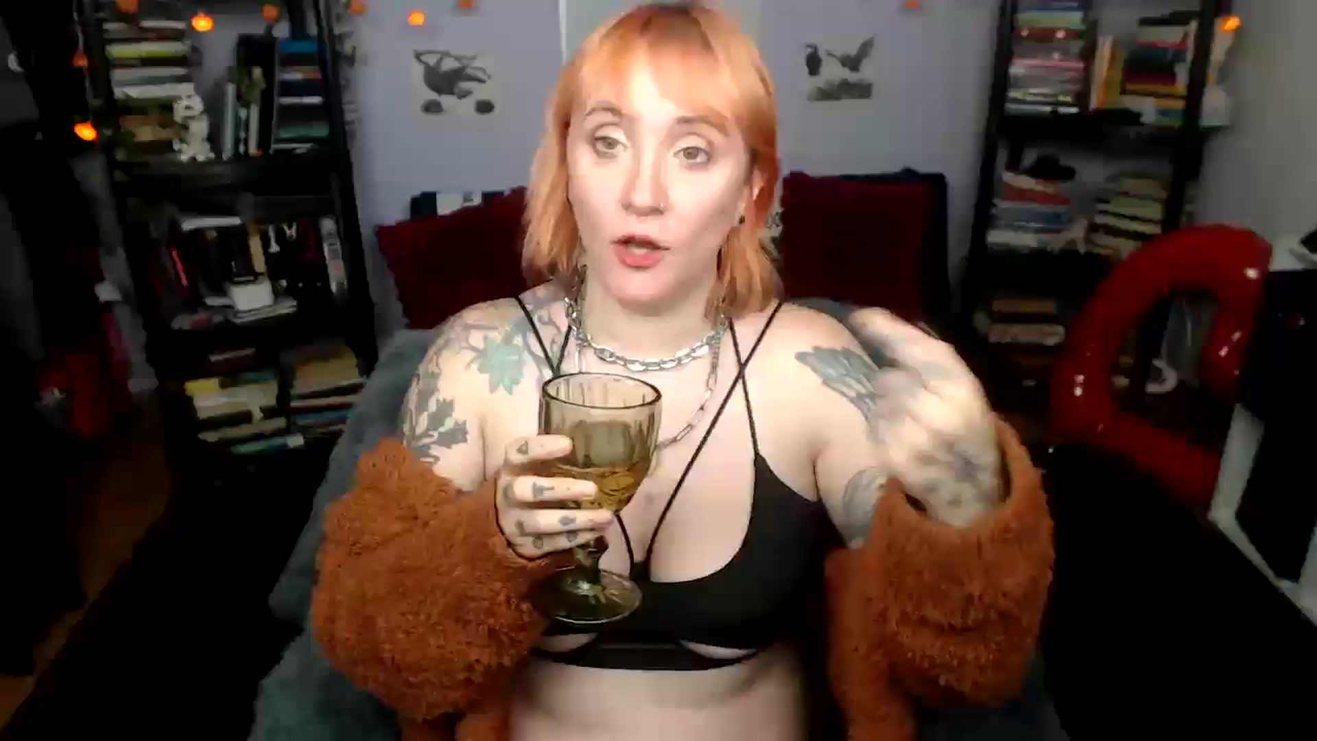 Gallery image thumbnail from AxeHallow's myfreecams stream on, 08/13/2025, 07:17 image 19 of 20