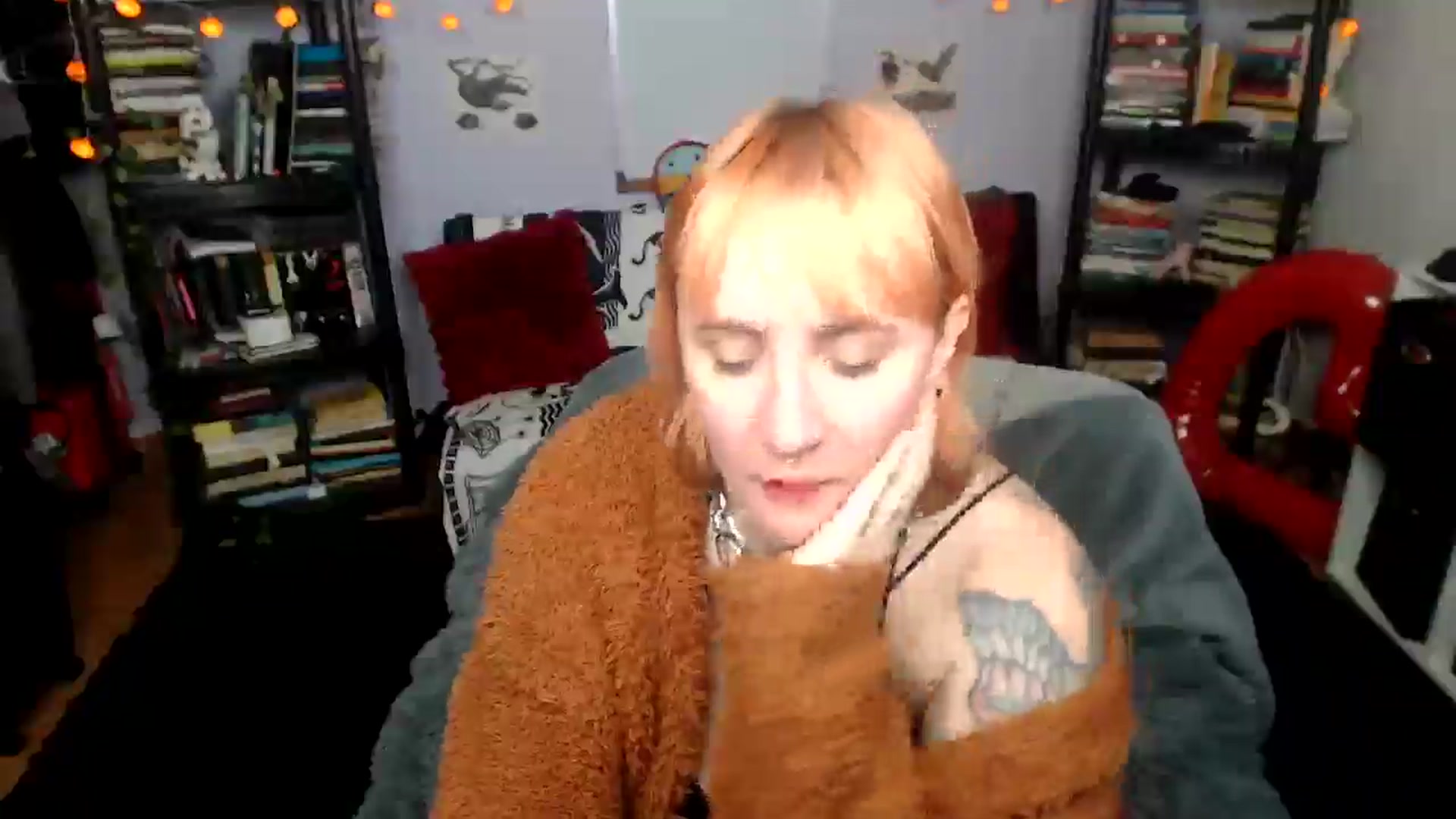 Gallery image thumbnail from AxeHallow's myfreecams stream on, 08/13/2025, 09:05 image 16 of 20