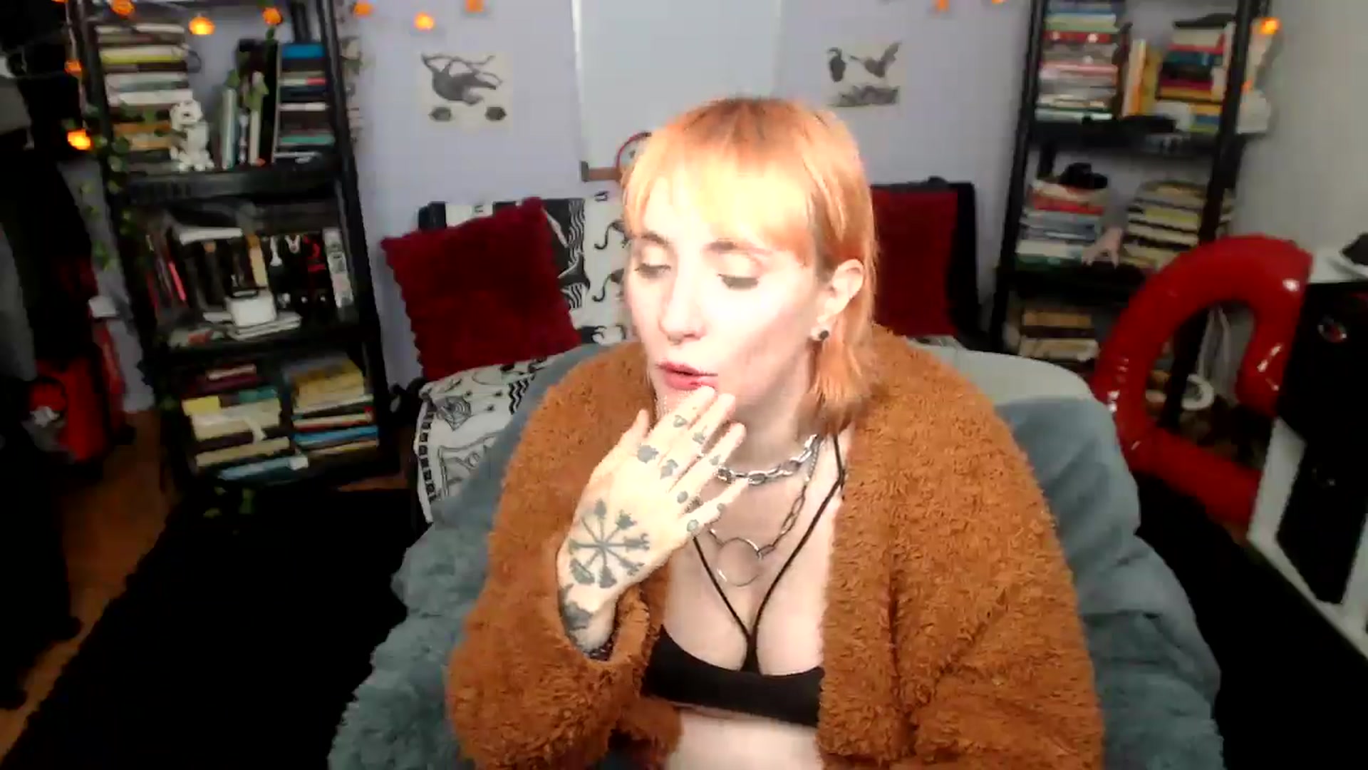 Gallery image thumbnail from AxeHallow's myfreecams stream on, 08/13/2025, 09:05 image 17 of 20