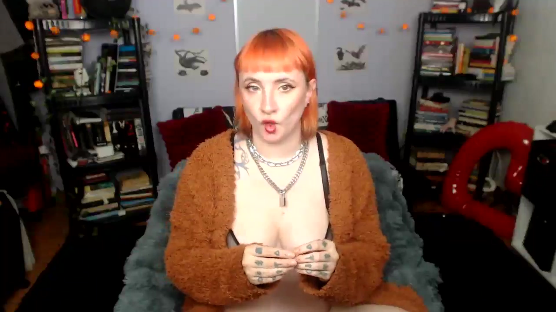 Gallery image thumbnail from AxeHallow's myfreecams stream on, 08/15/2025, 22:36 image 12 of 20