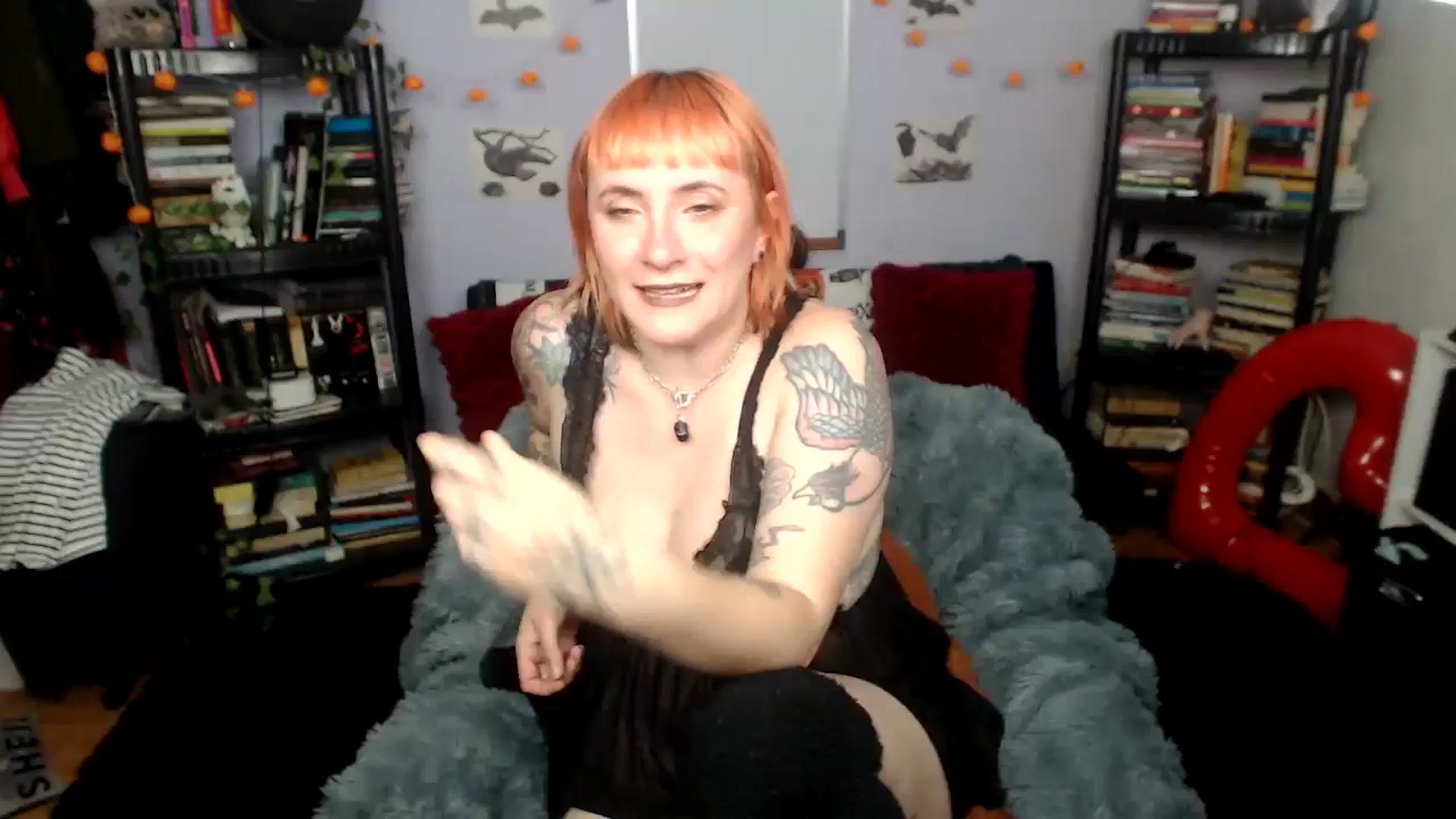 Gallery image thumbnail from AxeHallow's myfreecams stream on, 08/20/2025, 24:03 image 18 of 20