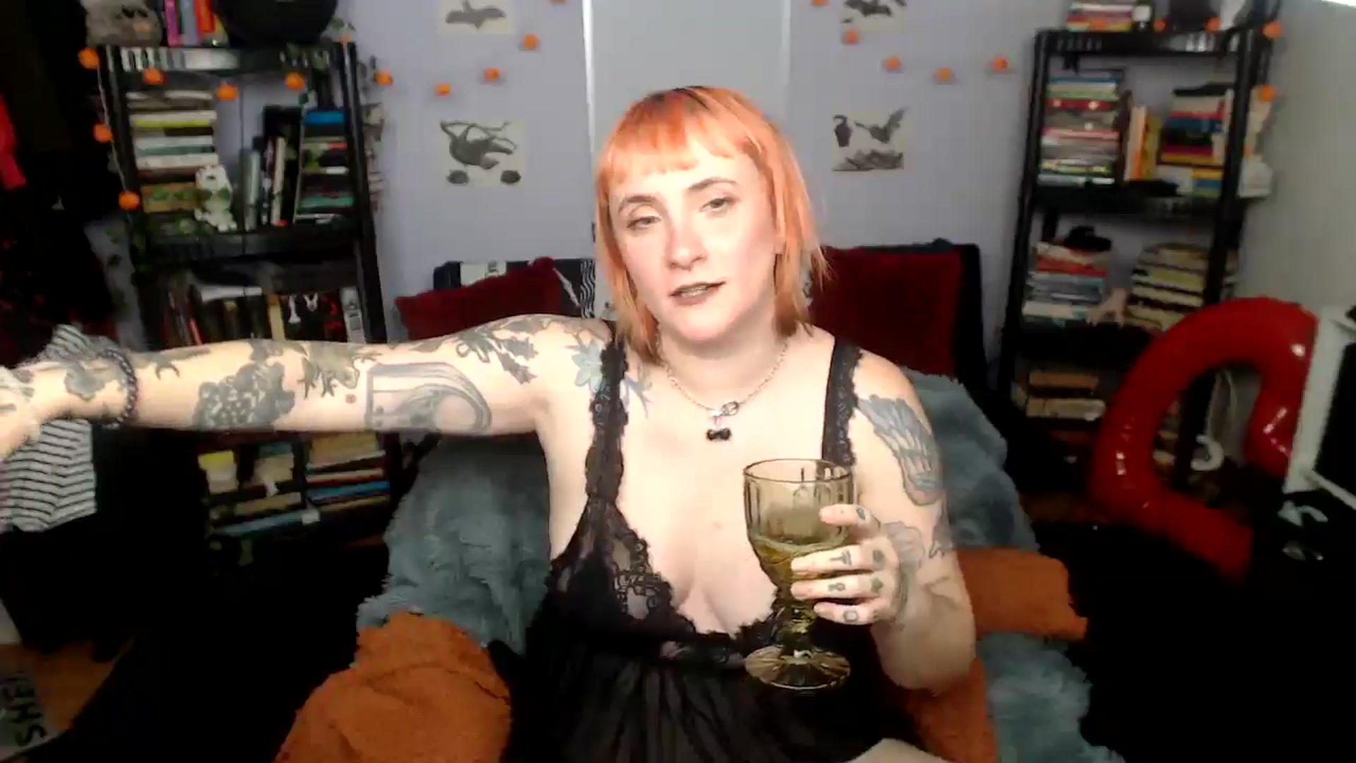 Gallery image thumbnail from AxeHallow's myfreecams stream on, 08/20/2025, 03:29 image 5 of 20