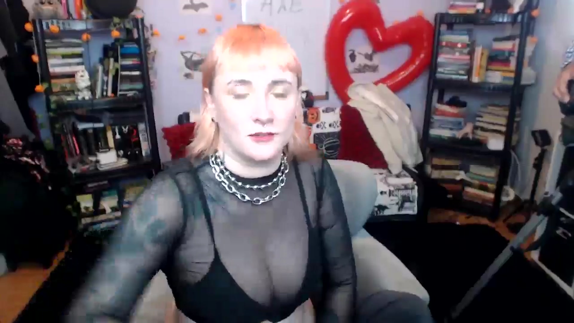 Gallery image thumbnail from AxeHallow's myfreecams stream on, 08/21/2025, 21:36 image 12 of 20