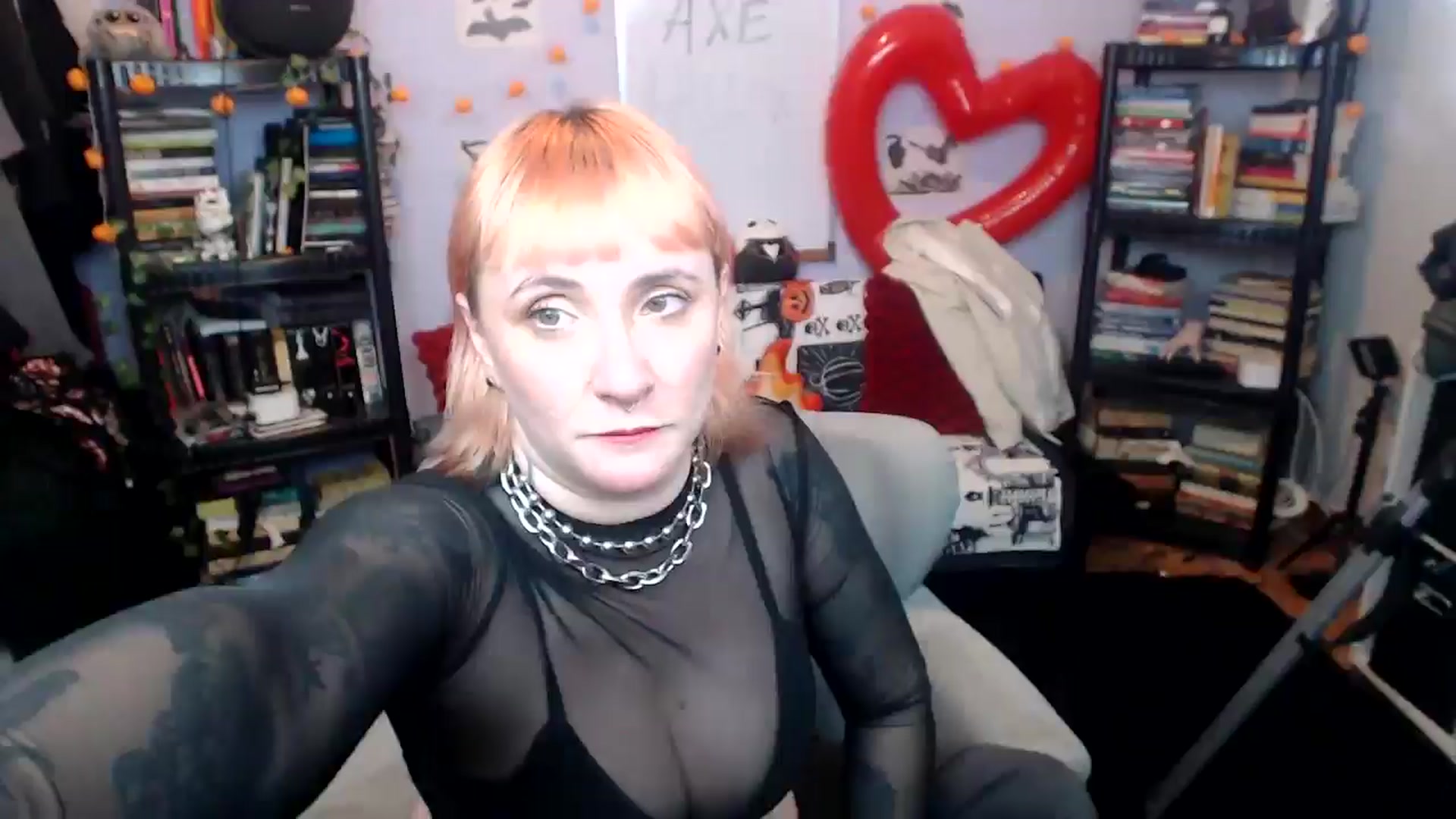 Gallery image thumbnail from AxeHallow's myfreecams stream on, 08/21/2025, 21:36 image 15 of 20