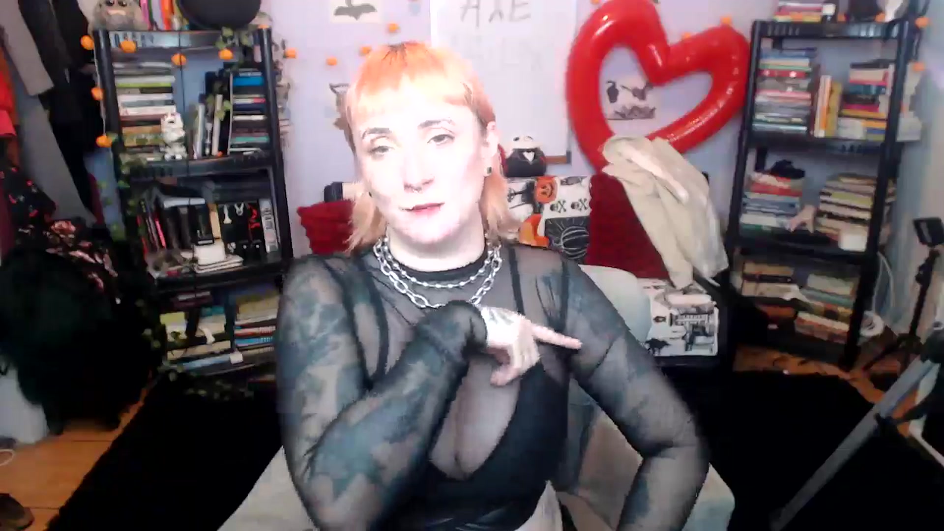 Gallery image thumbnail from AxeHallow's myfreecams stream on, 08/21/2025, 21:36 image 3 of 20