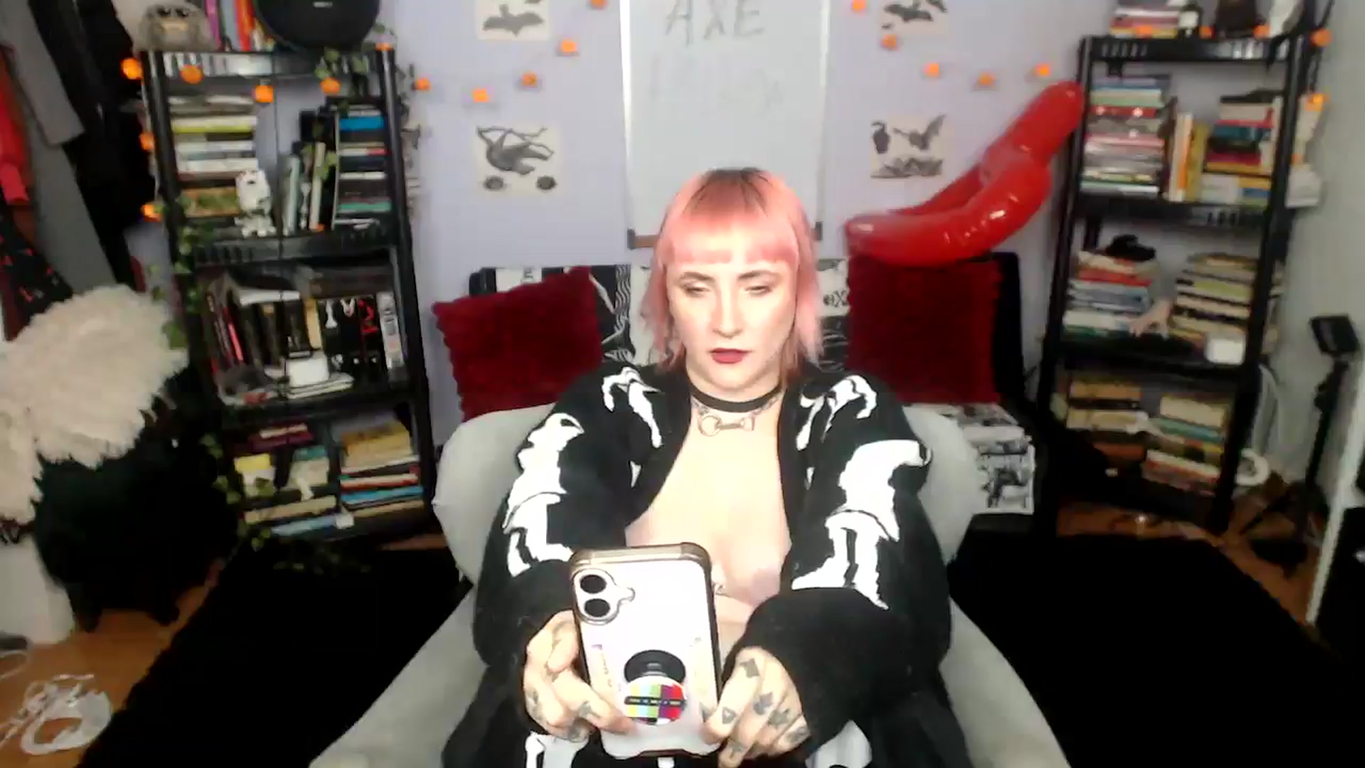 Gallery image thumbnail from AxeHallow's myfreecams stream on, 08/28/2025, 21:34 image 14 of 20