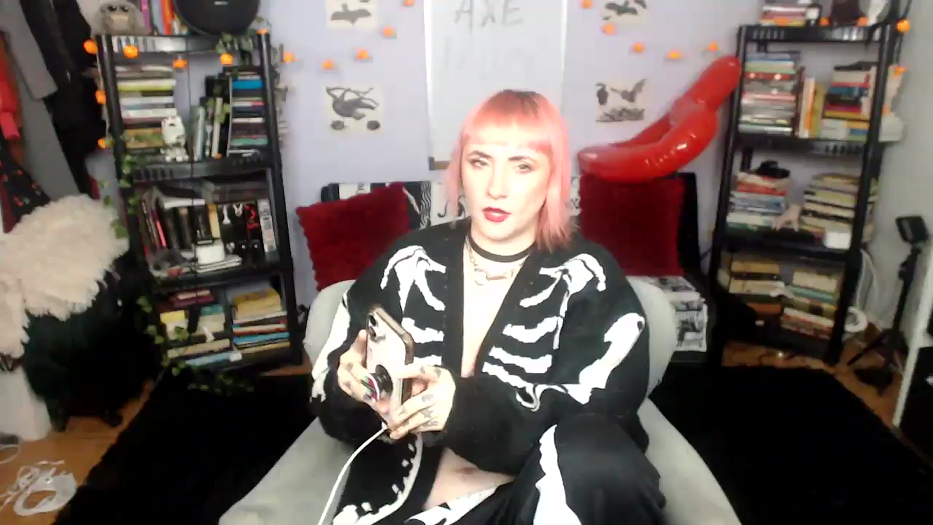 Gallery image thumbnail from AxeHallow's myfreecams stream on, 08/28/2025, 21:34 image 10 of 20