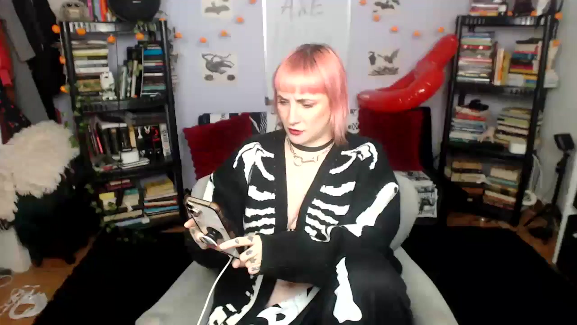 Gallery image thumbnail from AxeHallow's myfreecams stream on, 08/28/2025, 21:34 image 8 of 20