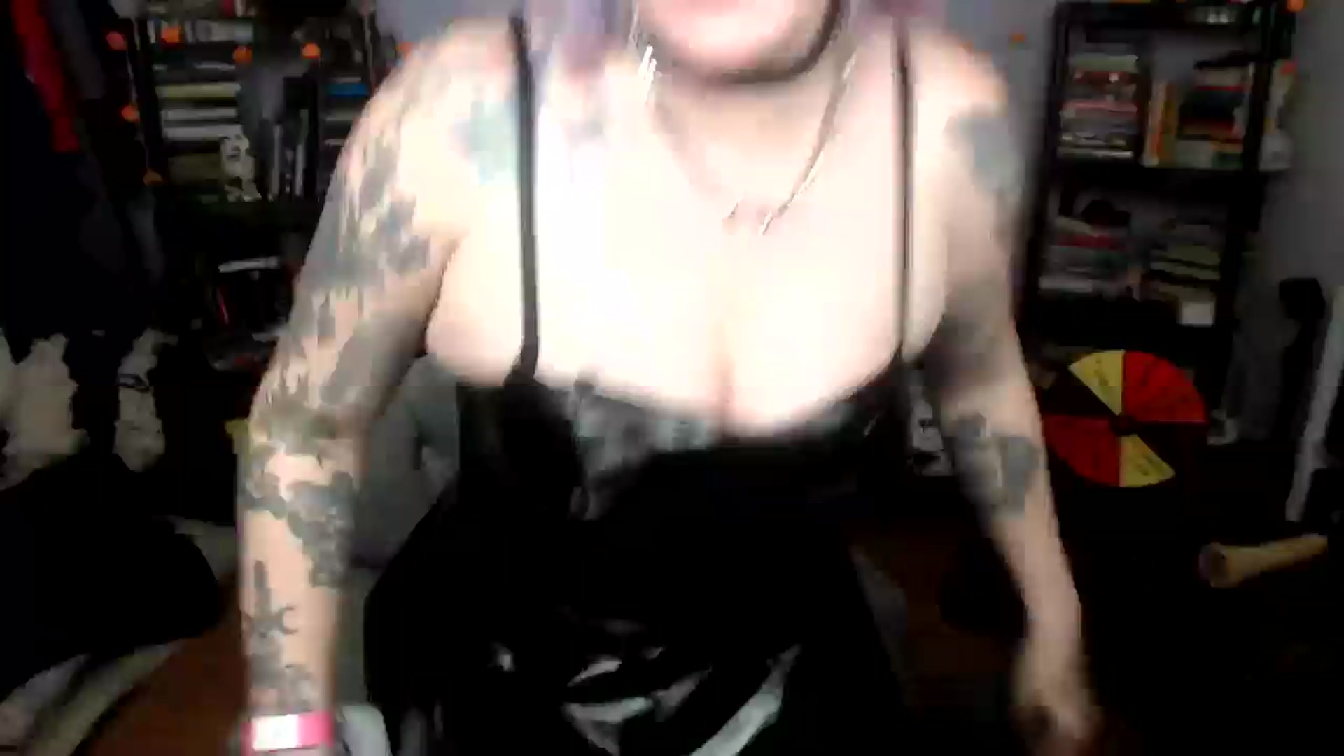 Gallery image thumbnail from AxeHallow's myfreecams stream on, 09/17/2025, 24:42 image 10 of 20