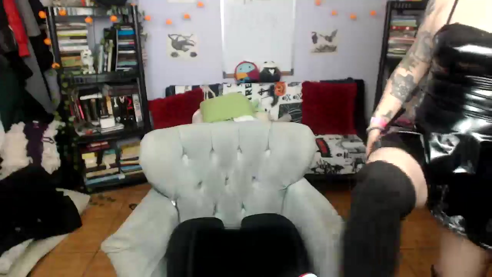 Gallery image thumbnail from AxeHallow's myfreecams stream on, 09/17/2025, 24:42 image 4 of 20