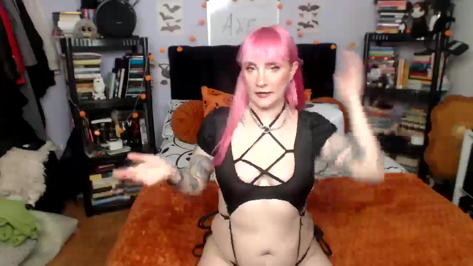 Gallery image thumbnail from AxeHallow's myfreecams stream on, 09/21/2025, 20:55 image 8 of 20