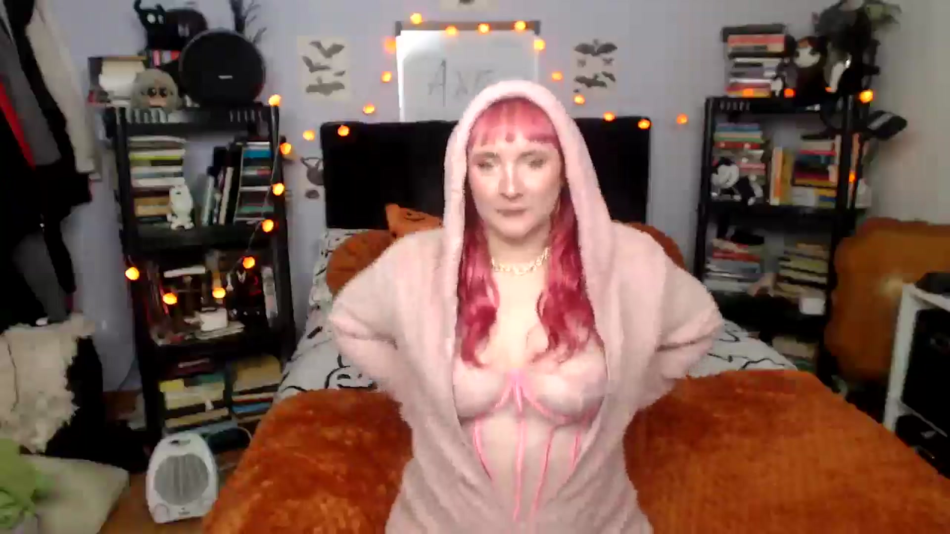 Gallery image thumbnail from AxeHallow's myfreecams stream on, 09/26/2025, 20:33 image 18 of 20