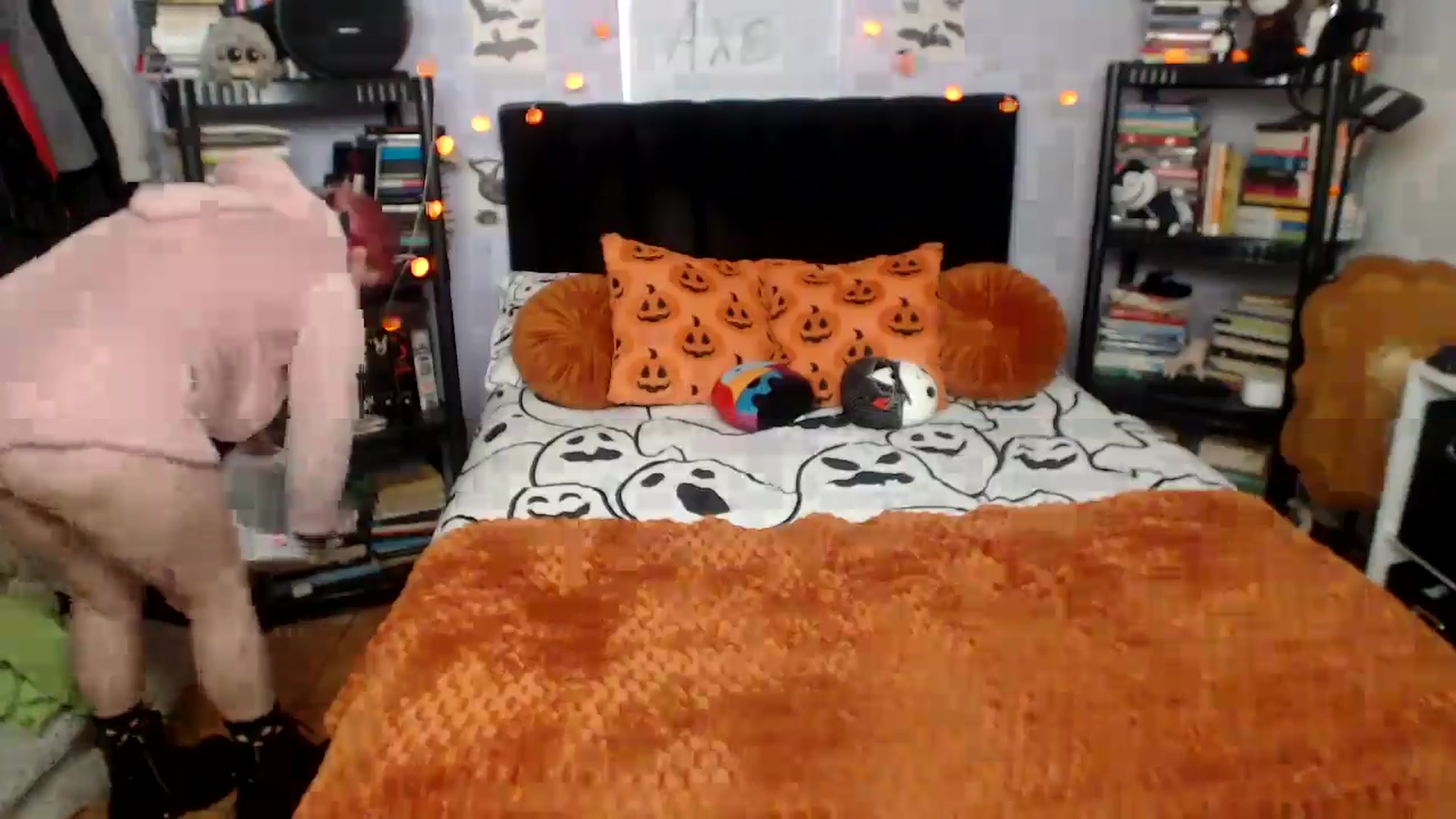 Gallery image thumbnail from AxeHallow's myfreecams stream on, 09/26/2025, 20:33 image 13 of 20