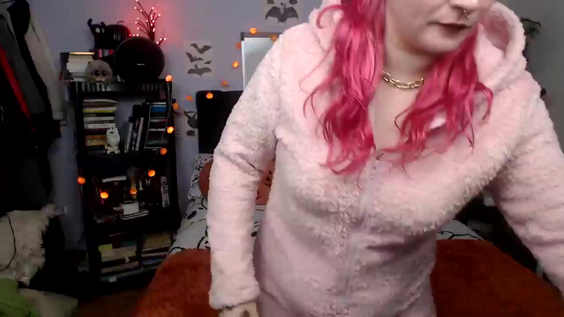 Gallery image thumbnail from AxeHallow's myfreecams stream on, 09/26/2025, 20:33 image 1 of 20