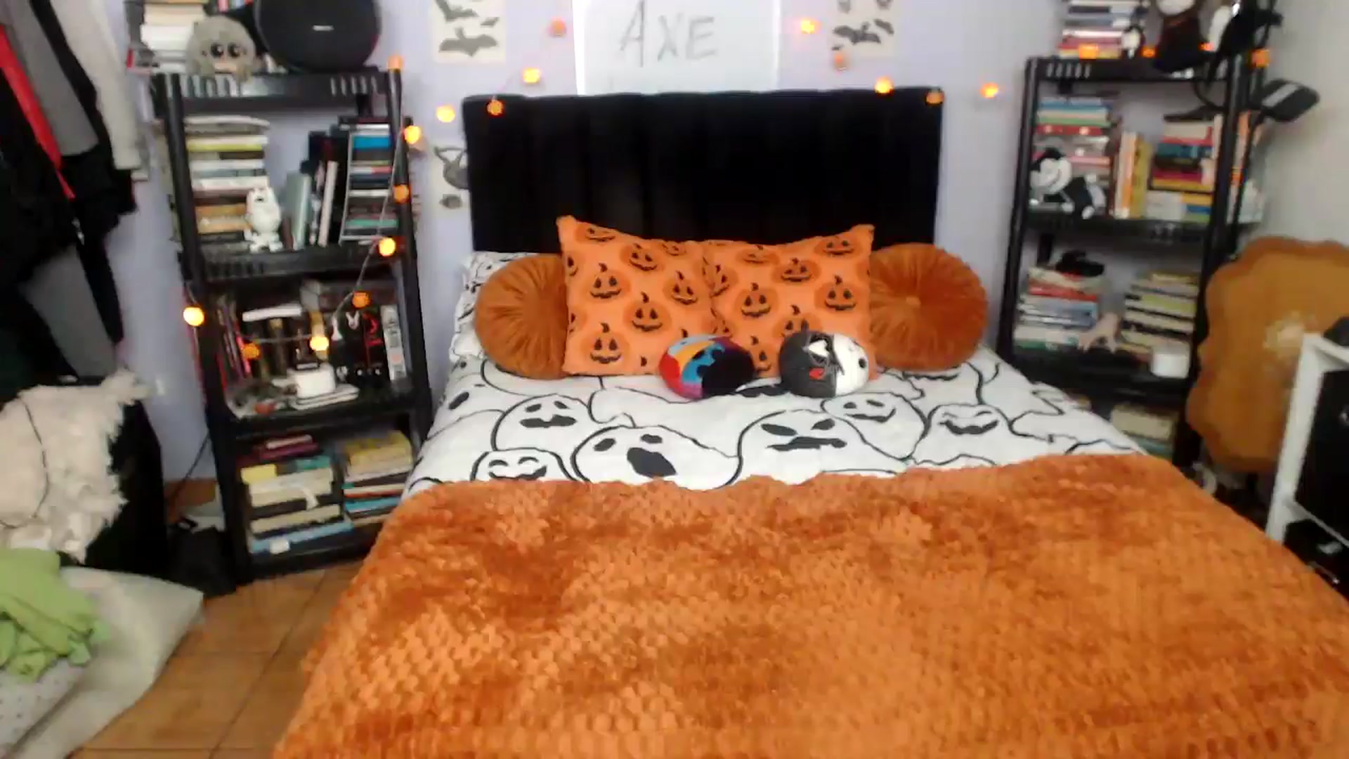 Gallery image thumbnail from AxeHallow's myfreecams stream on, 09/26/2025, 20:33 image 12 of 20