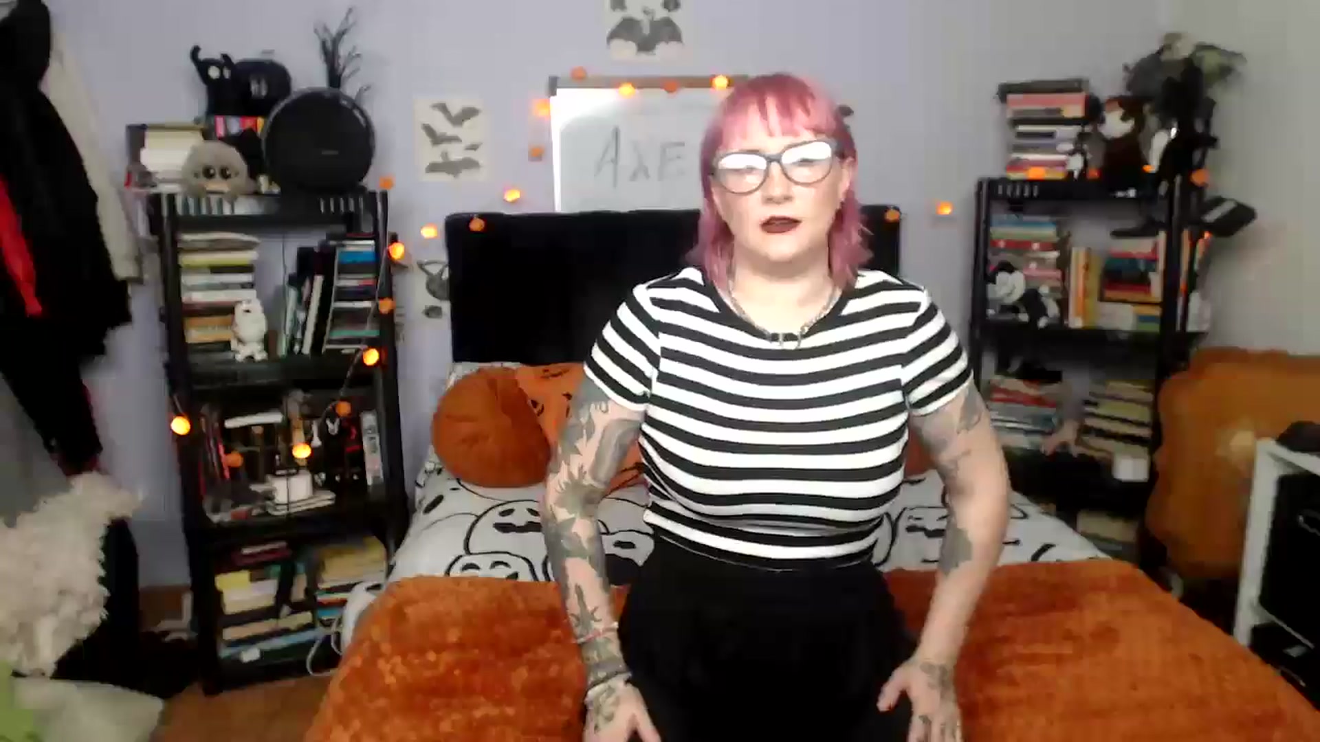 Gallery image thumbnail from AxeHallow's myfreecams stream on, 10/09/2025, 23:18 image 10 of 20