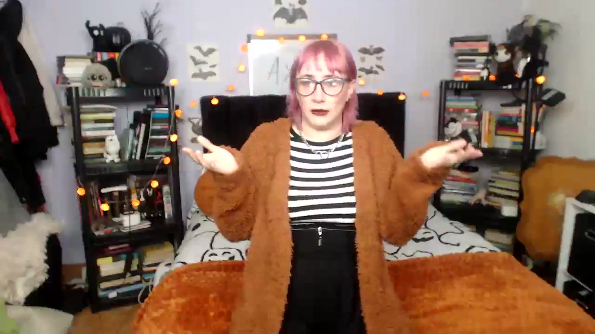 Gallery image thumbnail from AxeHallow's myfreecams stream on, 10/09/2025, 23:18 image 16 of 20