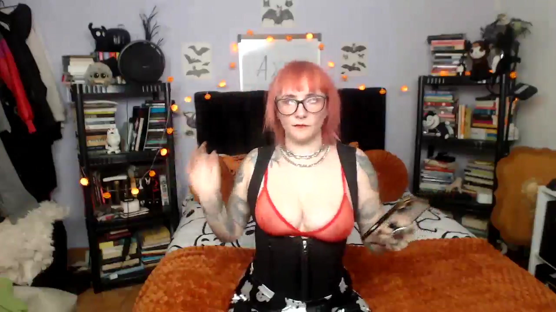 Gallery image thumbnail from AxeHallow's myfreecams stream on, 10/19/2025, 24:34 image 3 of 20