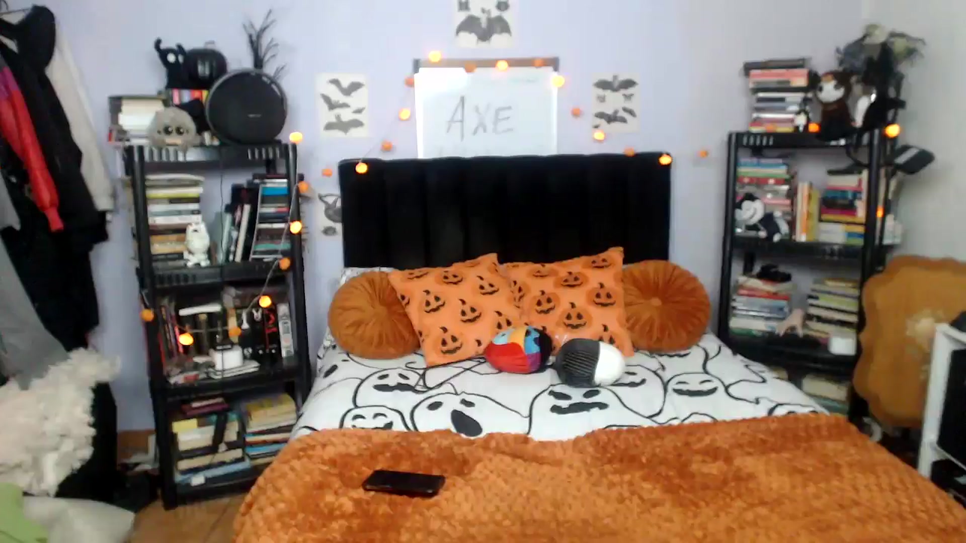 Gallery image thumbnail from AxeHallow's myfreecams stream on, 10/19/2025, 03:22 image 6 of 20