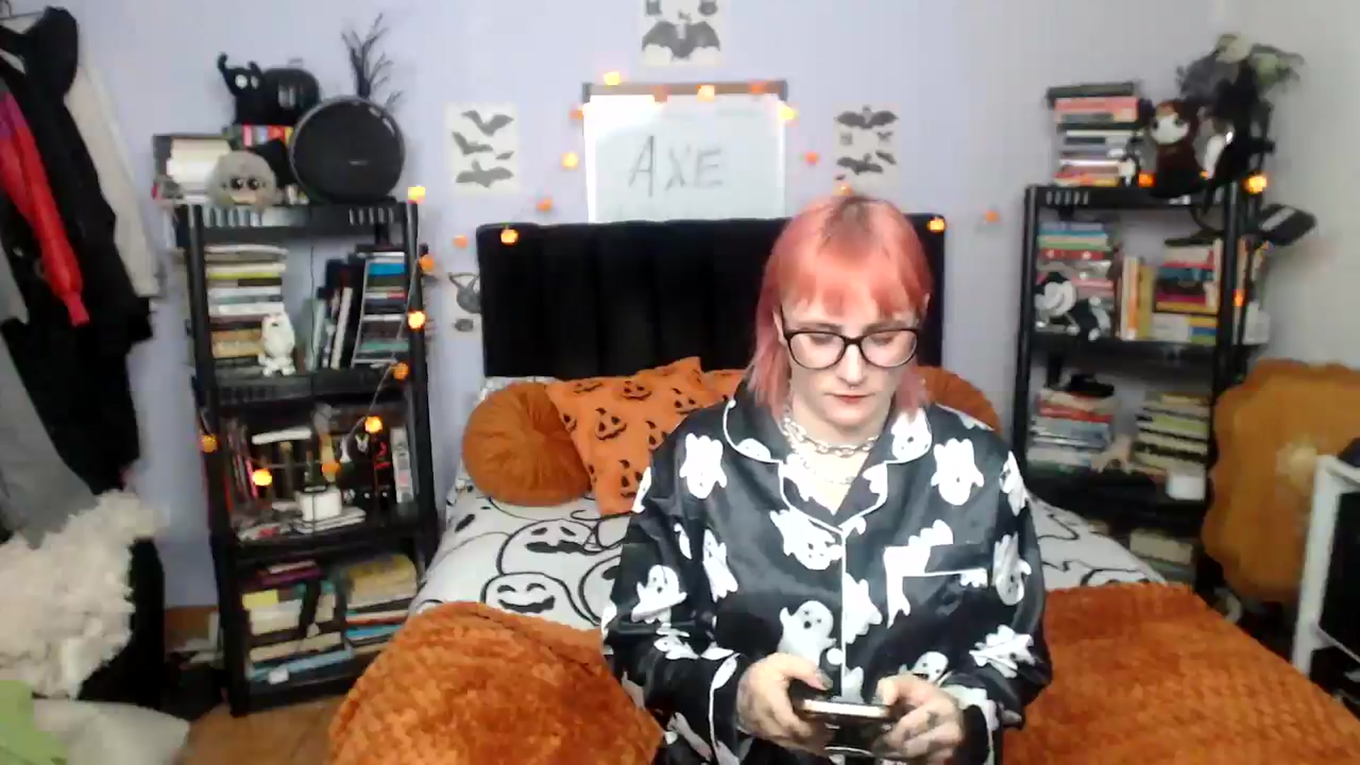 Gallery image thumbnail from AxeHallow's myfreecams stream on, 10/19/2025, 03:22 image 12 of 20
