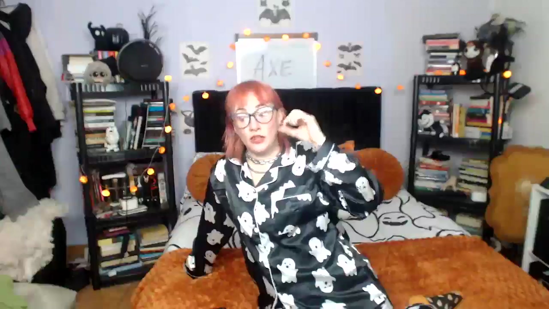 Gallery image thumbnail from AxeHallow's myfreecams stream on, 10/19/2025, 03:22 image 2 of 20