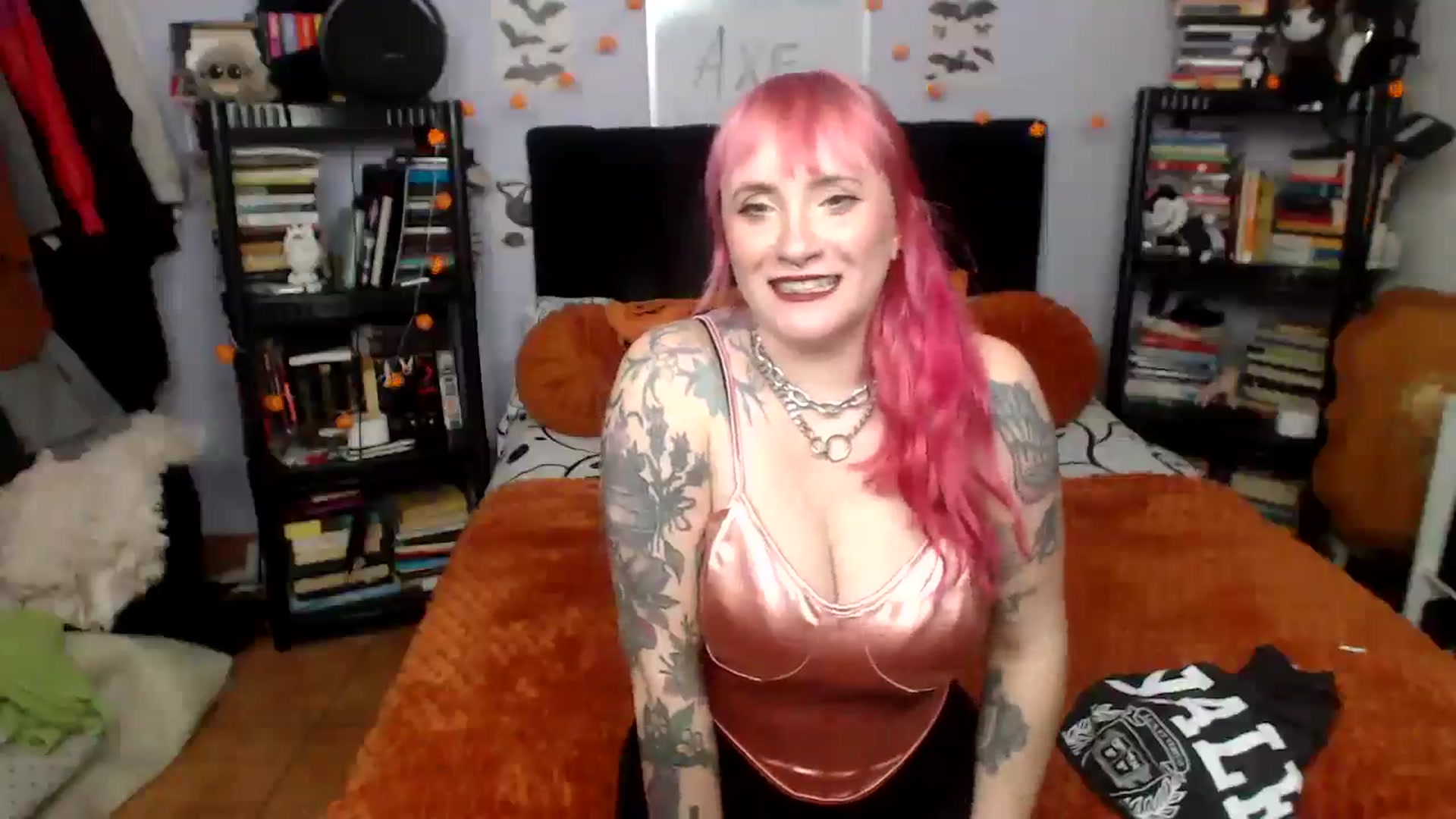 Gallery image thumbnail from AxeHallow's myfreecams stream on, 10/24/2025, 22:22 image 7 of 20