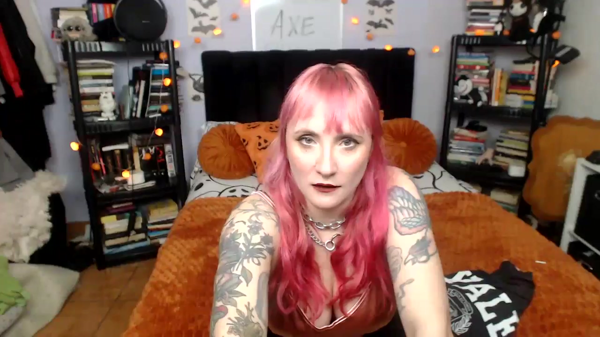 Gallery image thumbnail from AxeHallow's myfreecams stream on, 10/24/2025, 22:22 image 18 of 20