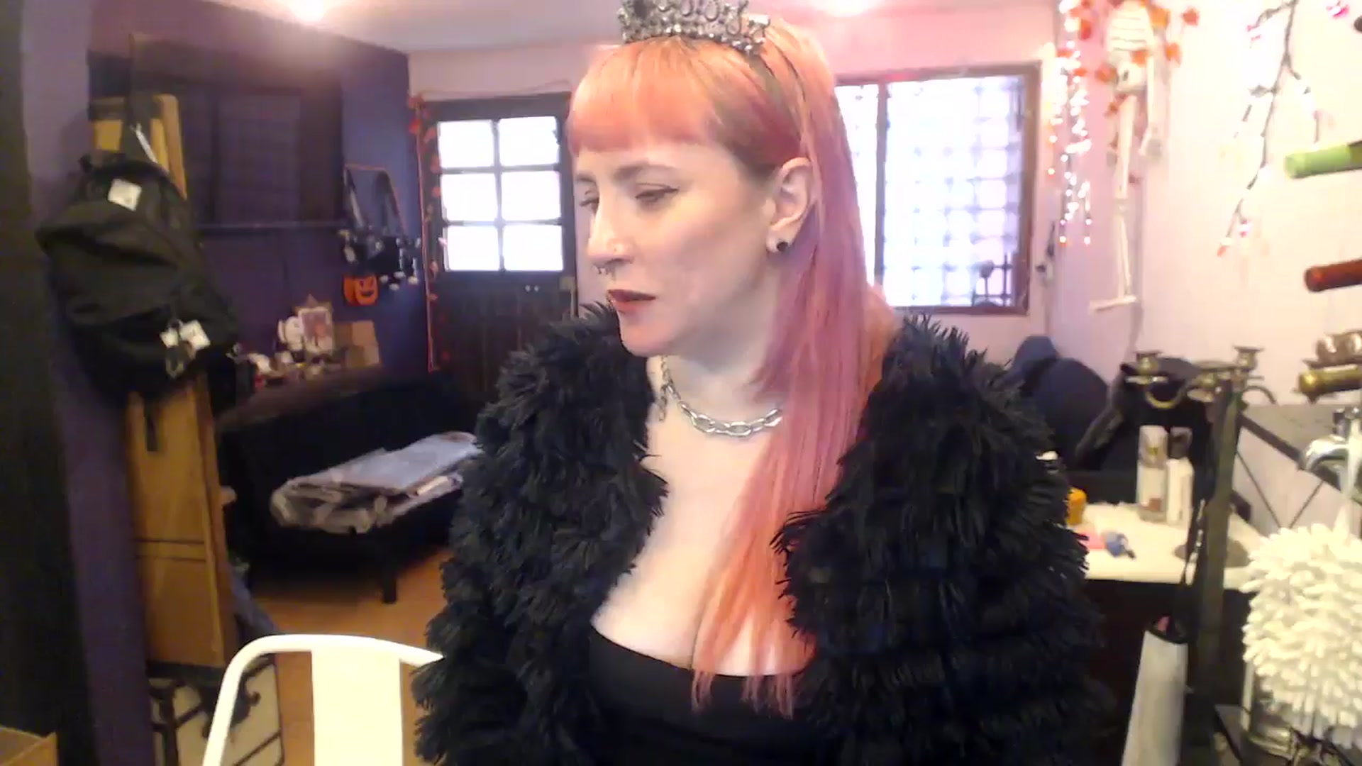 Gallery image thumbnail from AxeHallow's myfreecams stream on, 11/30/2025, 02:43 image 12 of 20