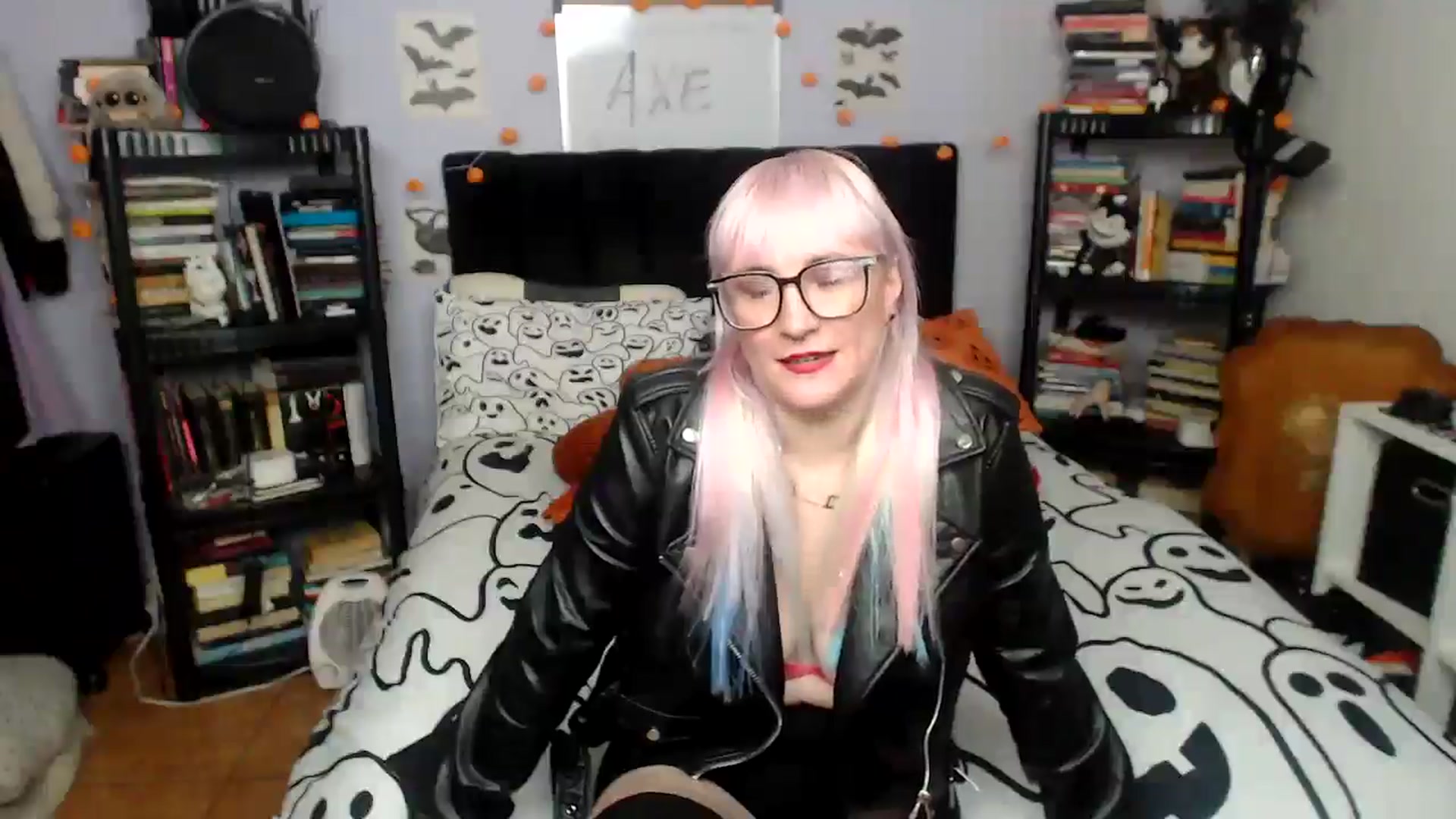 Gallery image thumbnail from AxeHallow's myfreecams stream on, 01/07/2026, 01:49 image 19 of 20