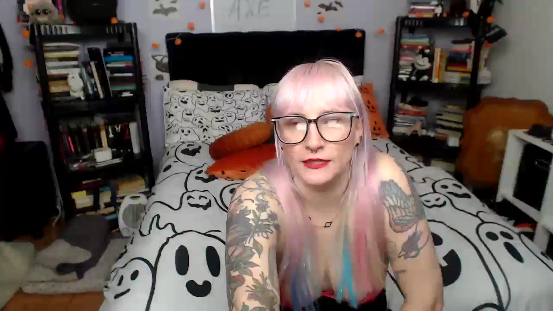 Gallery image thumbnail from AxeHallow's myfreecams stream on, 01/07/2026, 01:49 image 4 of 20