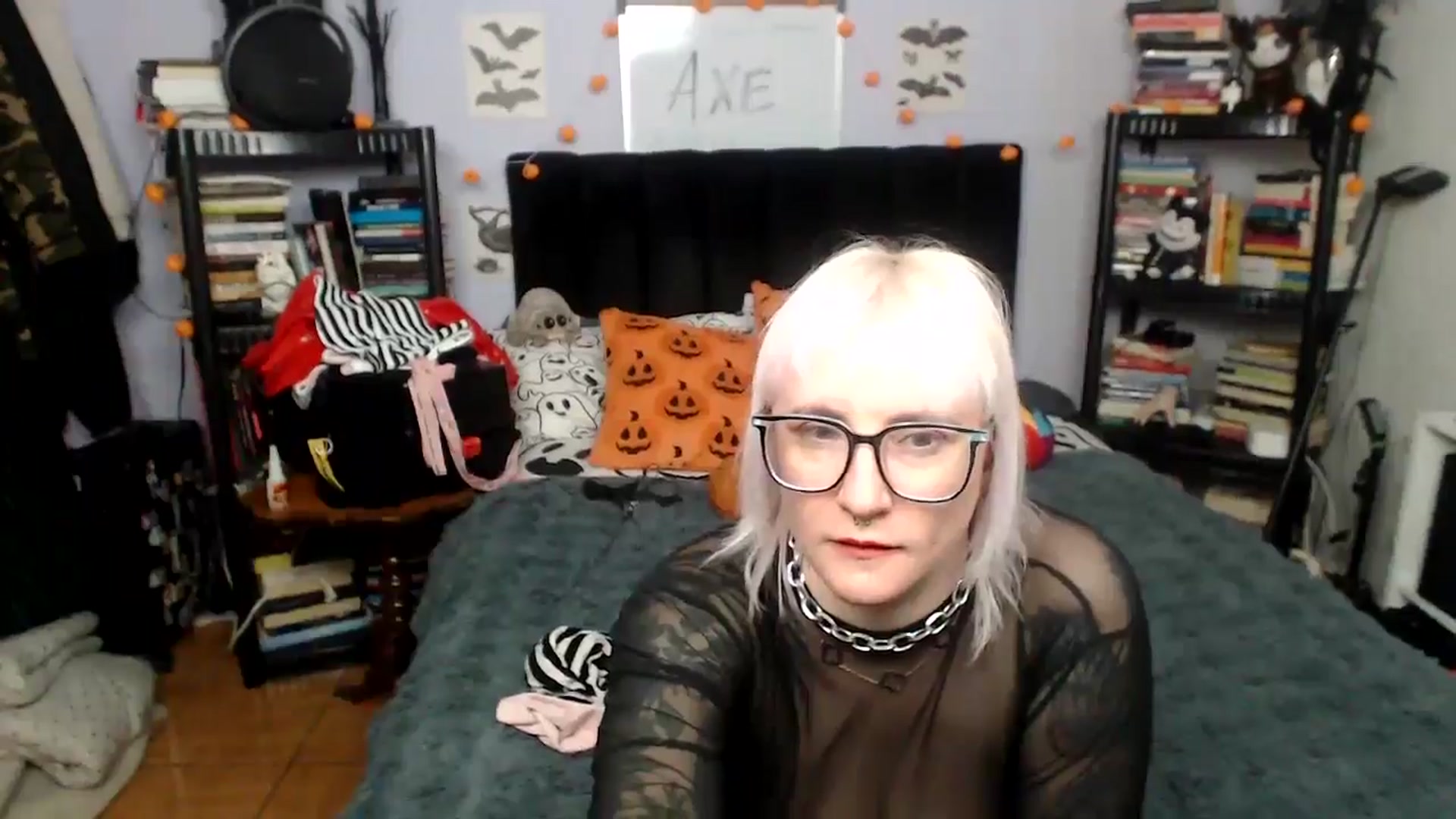 Gallery image thumbnail from AxeHallow's myfreecams stream on, 01/15/2026, 02:35 image 12 of 20
