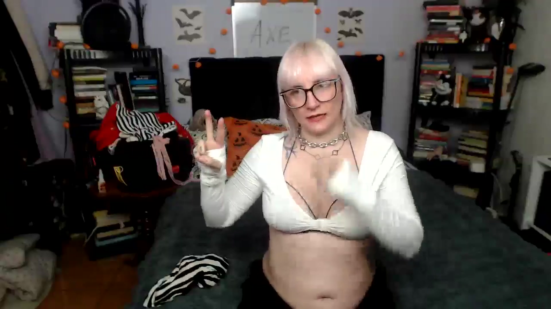 Gallery image thumbnail from AxeHallow's myfreecams stream on, 01/15/2026, 02:35 image 9 of 20