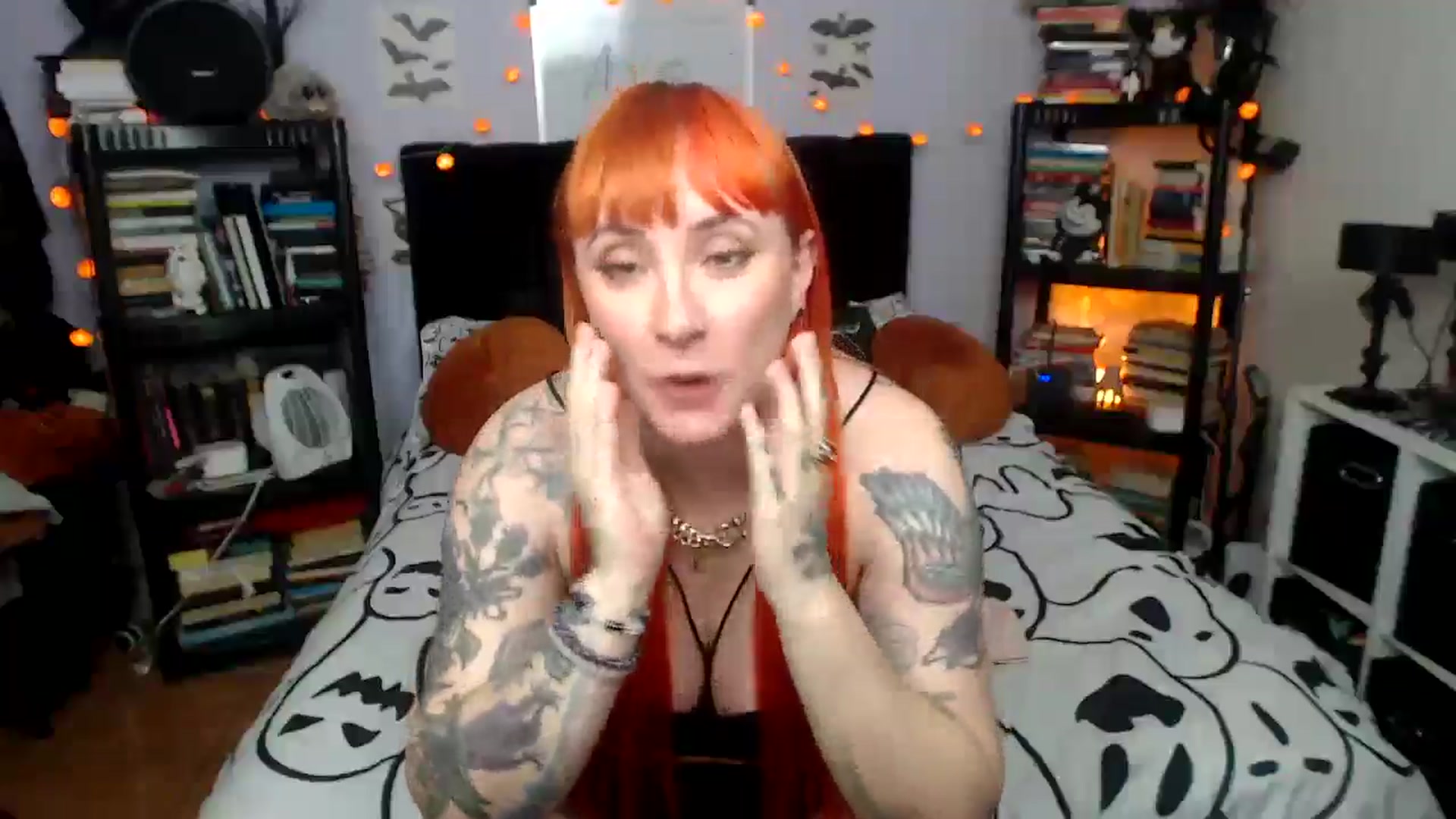 Gallery image thumbnail from AxeHallow's myfreecams stream on, 03/07/2026, 04:02 image 8 of 20