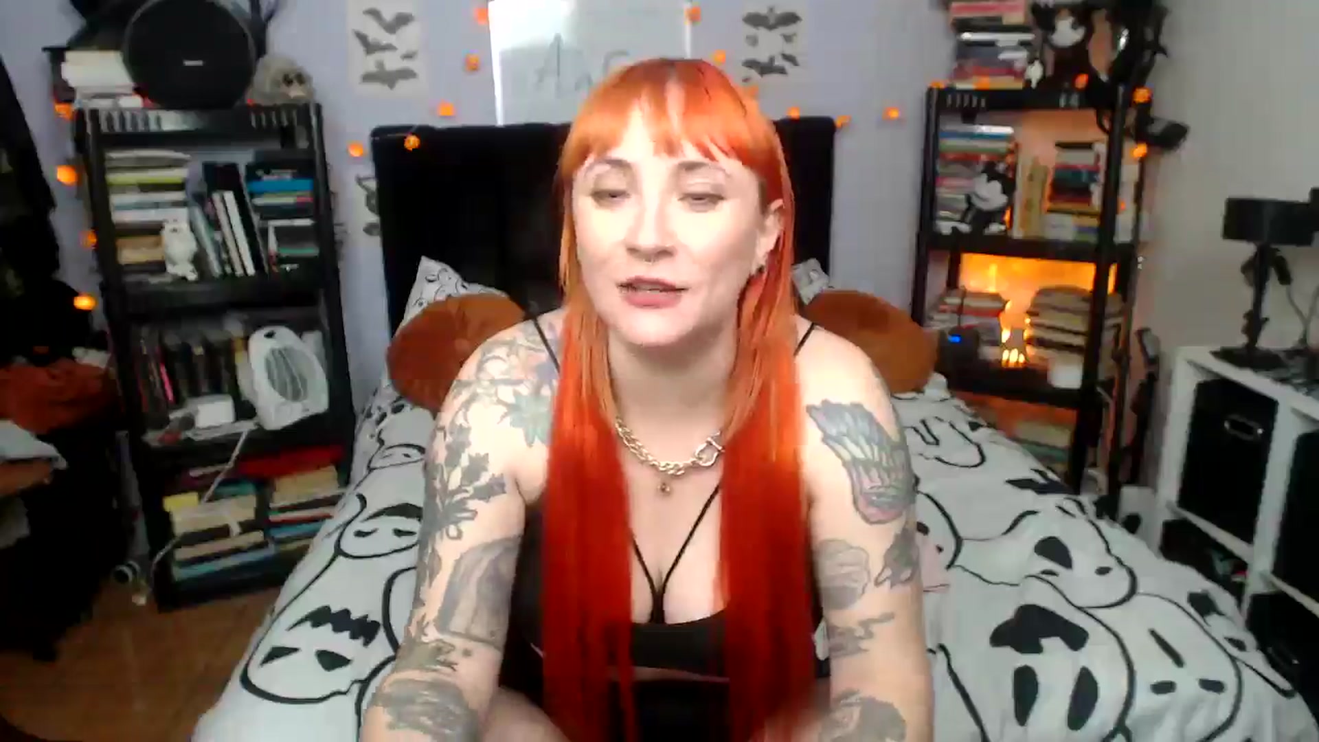 Gallery image thumbnail from AxeHallow's myfreecams stream on, 03/07/2026, 04:02 image 19 of 20