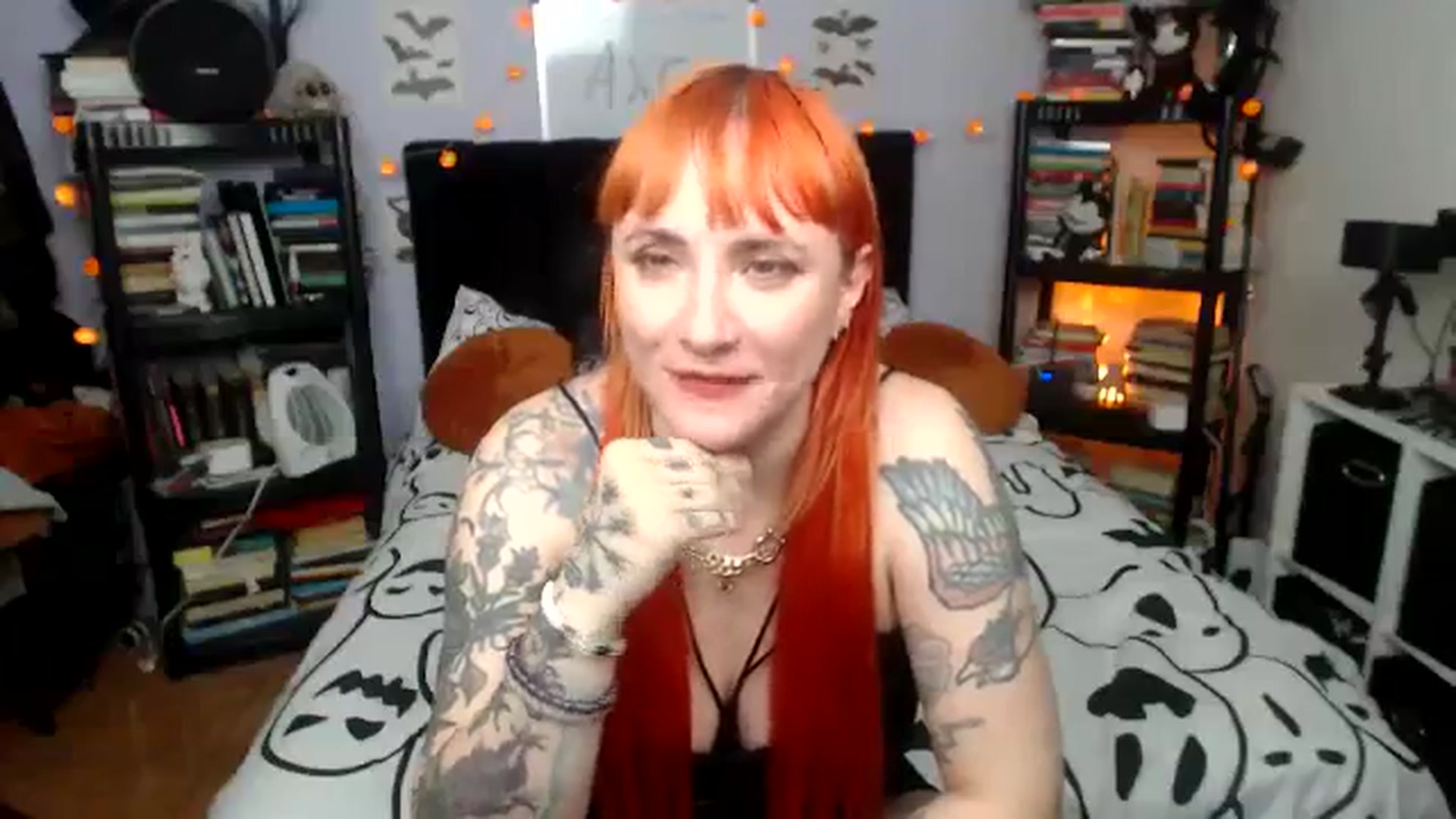 Gallery image thumbnail from AxeHallow's myfreecams stream on, 03/07/2026, 06:13 image 11 of 20