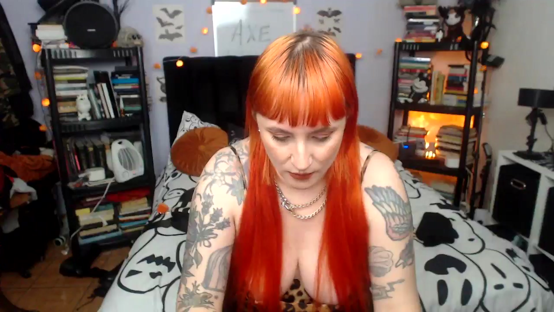 Gallery image thumbnail from AxeHallow's myfreecams stream on, 03/11/2026, 02:18 image 2 of 20