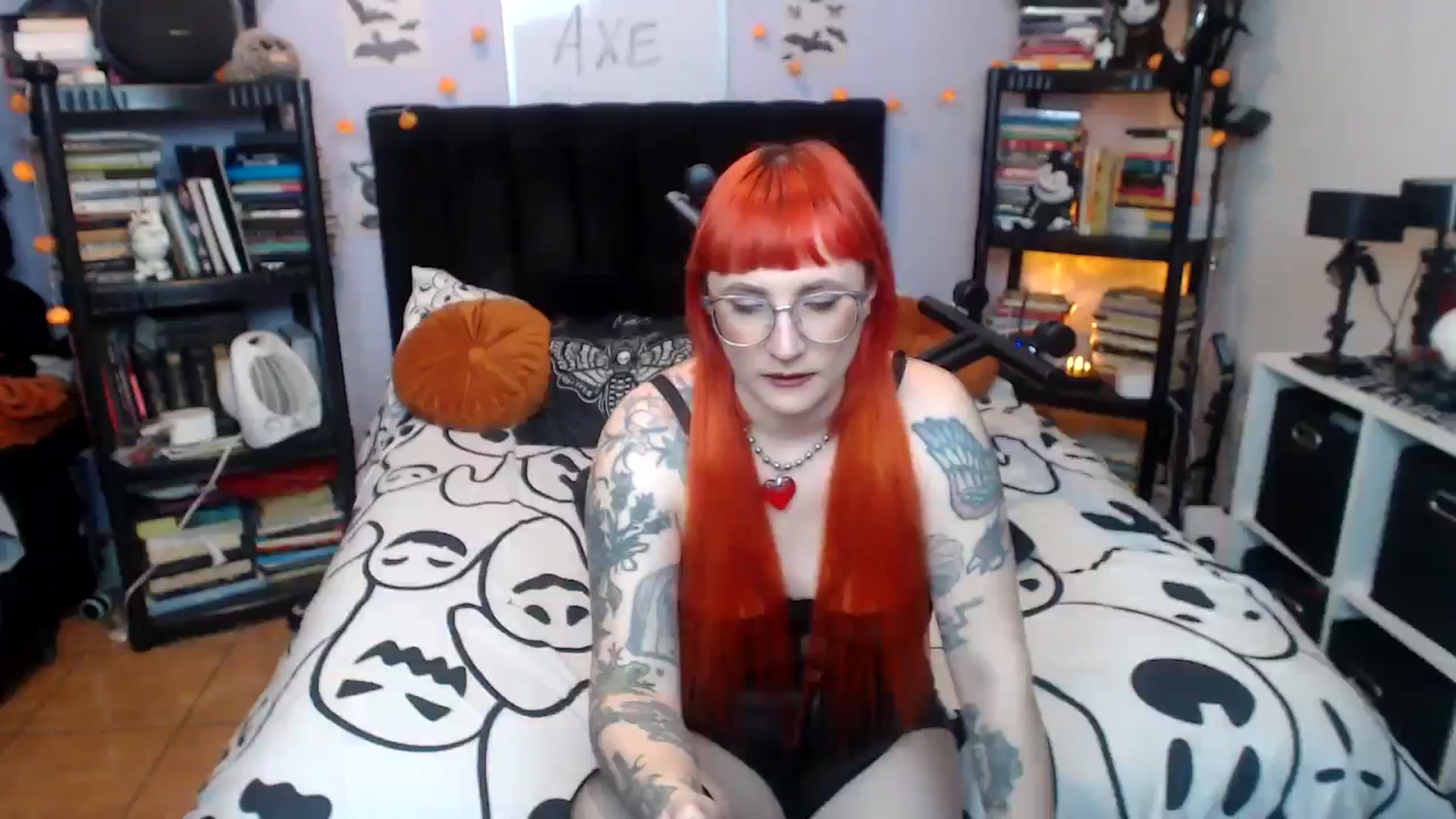 Gallery image thumbnail from AxeHallow's myfreecams stream on, 03/13/2026, 24:11 image 16 of 20