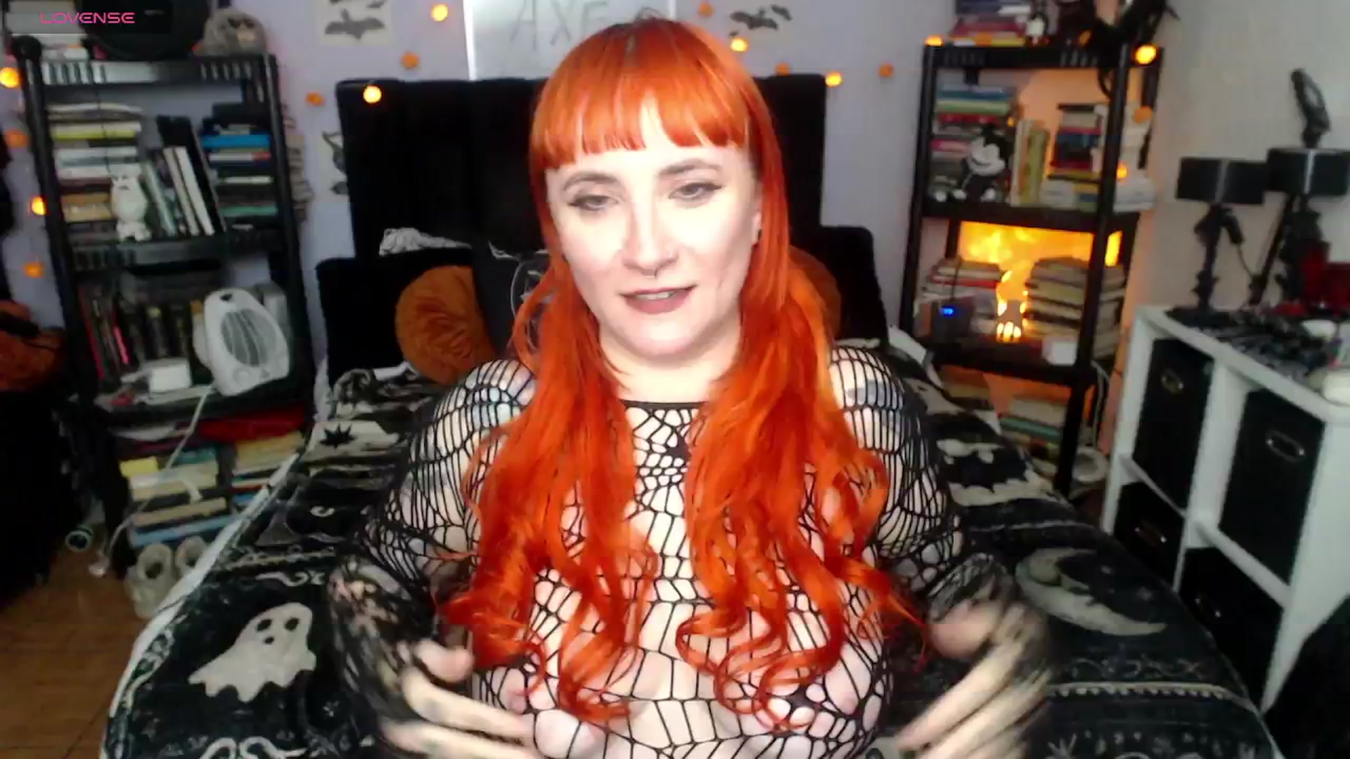 Gallery image thumbnail from AxeHallow's myfreecams stream on, 03/18/2026, 03:45 image 11 of 20