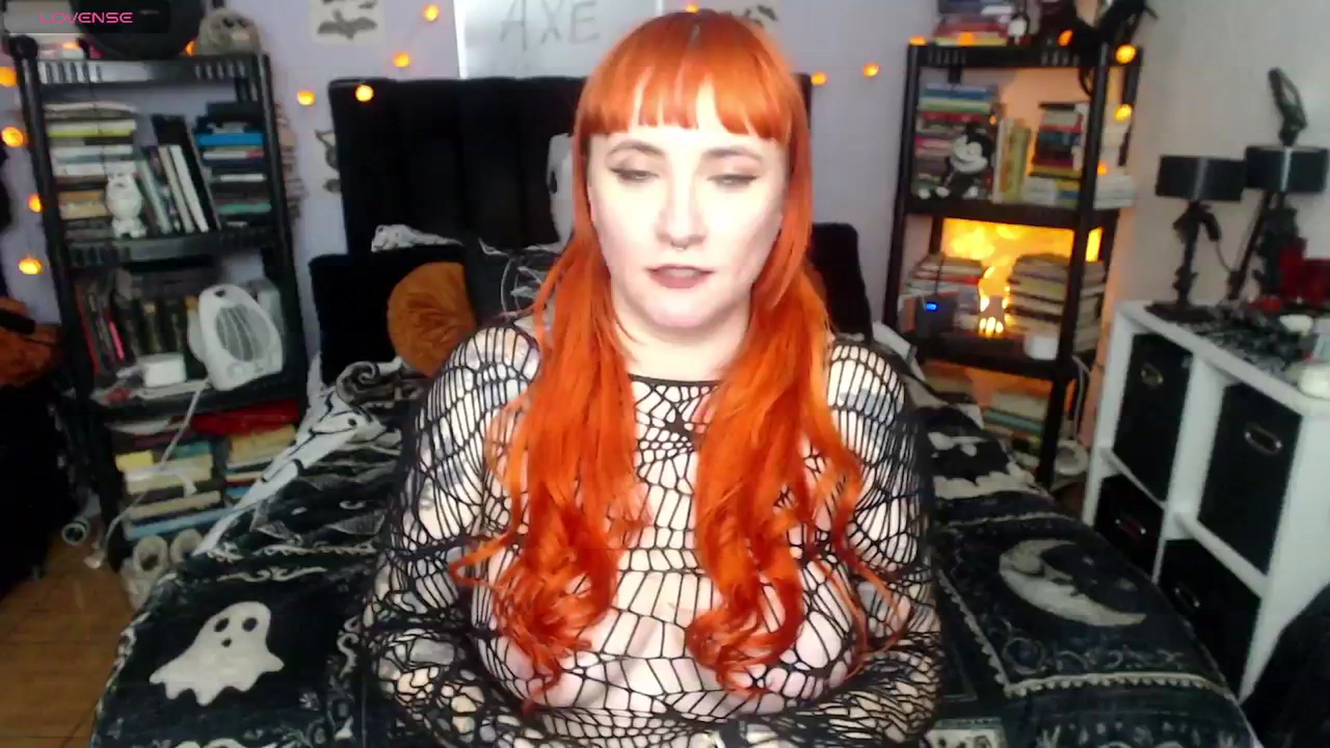 Gallery image thumbnail from AxeHallow's myfreecams stream on, 03/18/2026, 03:45 image 13 of 20