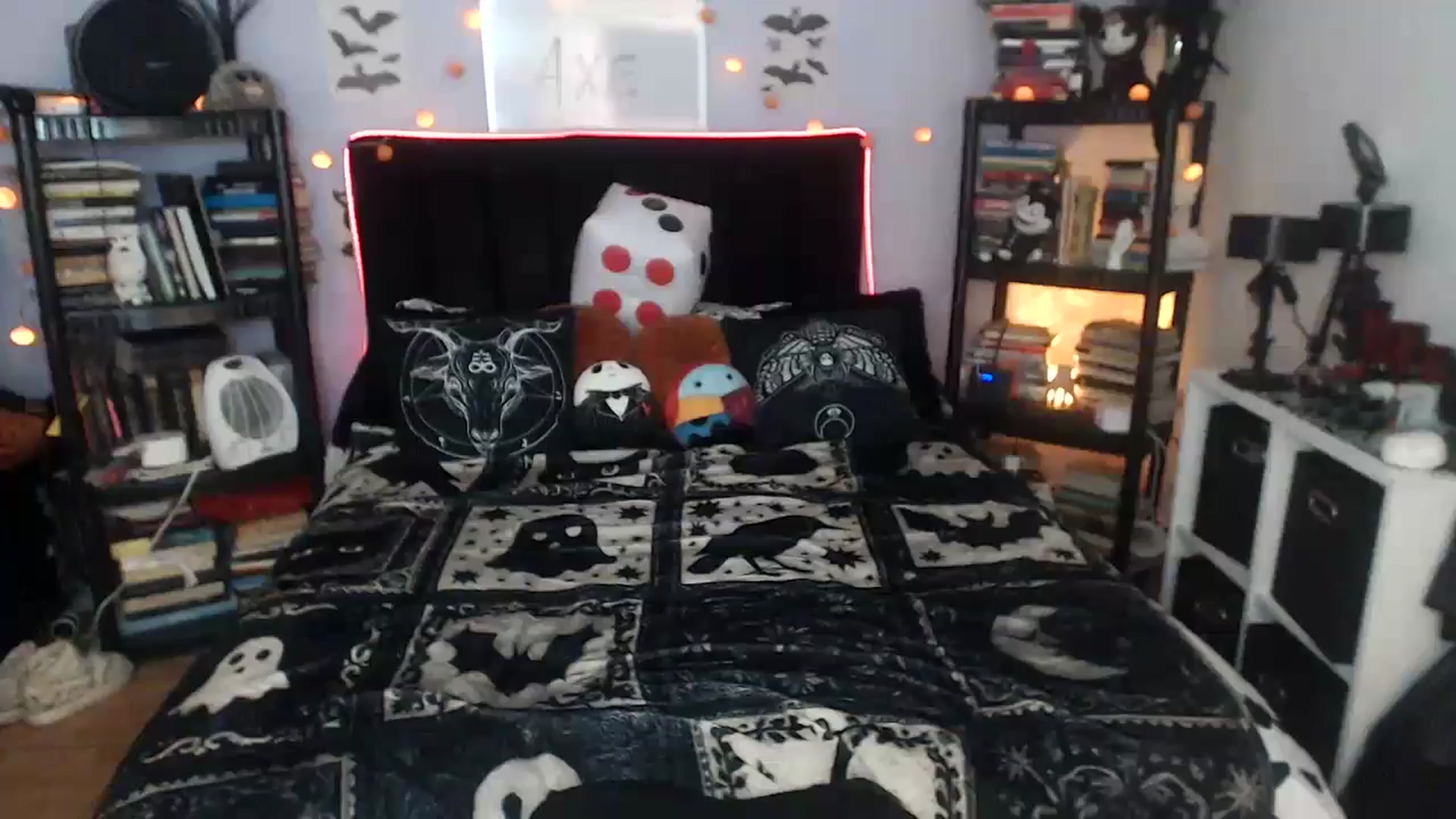 Gallery image thumbnail from AxeHallow's myfreecams stream on, 03/31/2026, 07:36 image 12 of 20