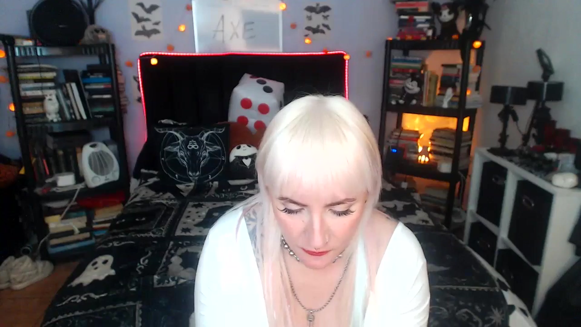 Gallery image thumbnail from AxeHallow's myfreecams stream on, 03/31/2026, 07:36 image 18 of 20